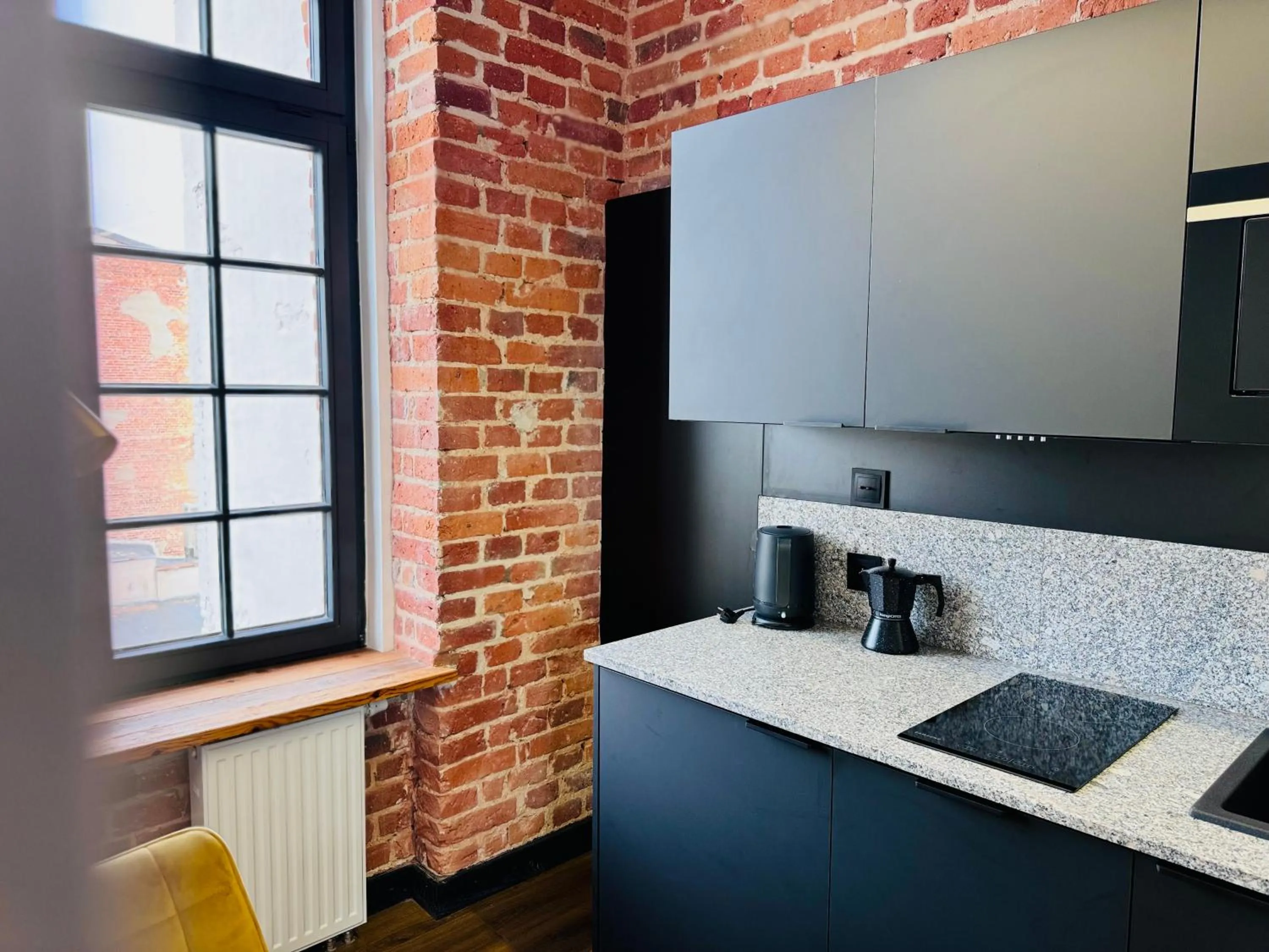 Kitchen or kitchenette, Bed in Tkalnia Snu