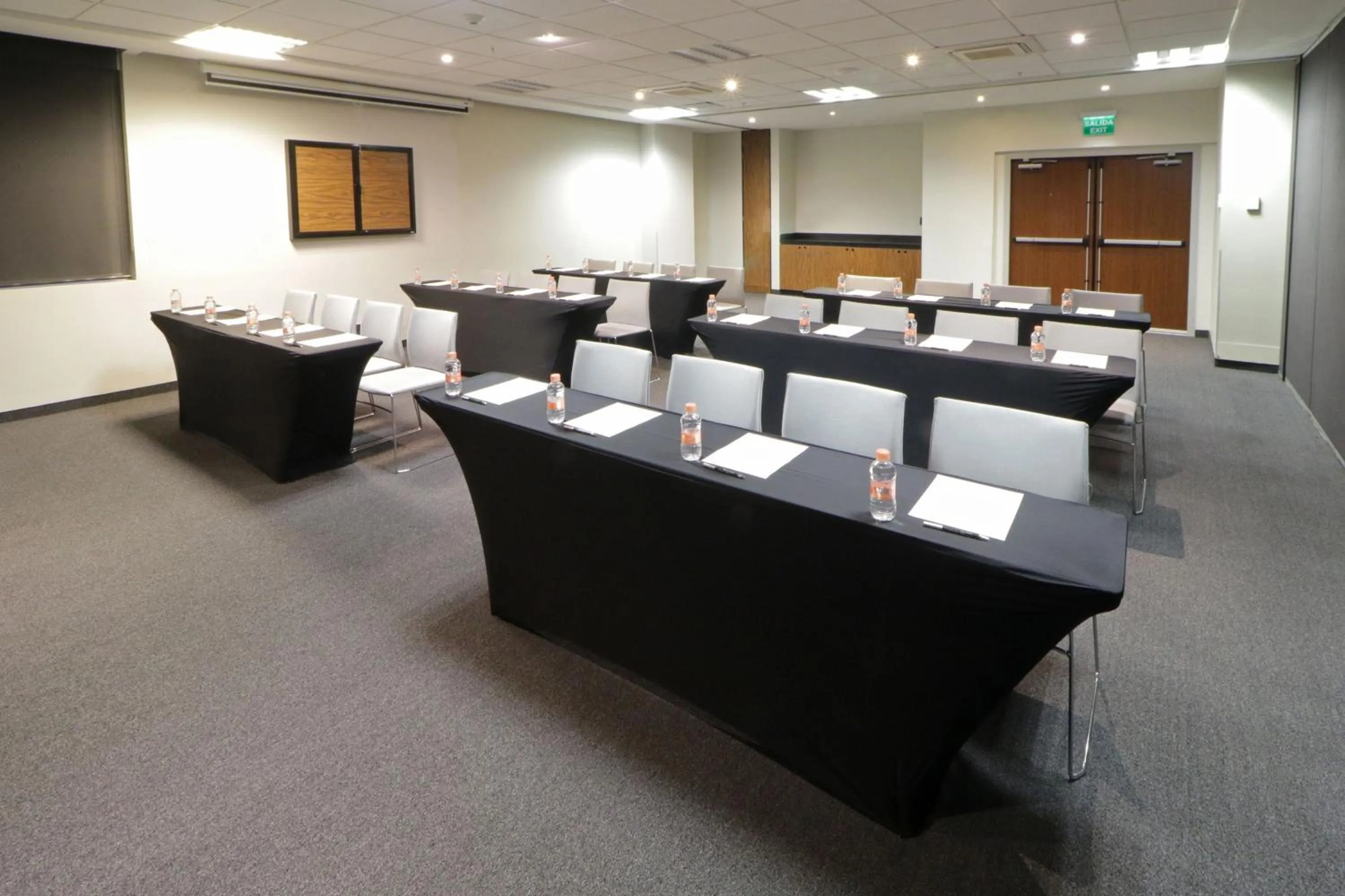 Meeting/conference room in City Express Plus by Marriott Monterrey Nuevo Sur
