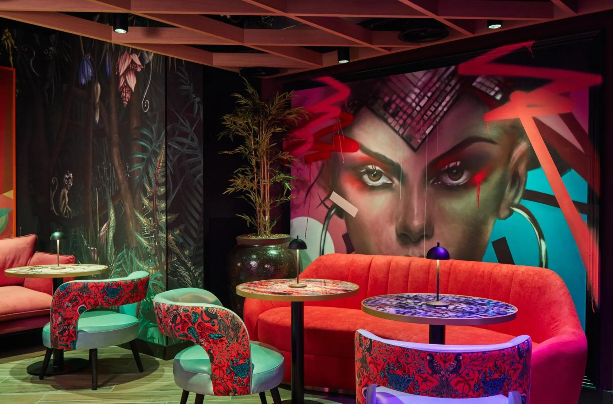 Restaurant/places to eat in NYX Hotel Edinburgh