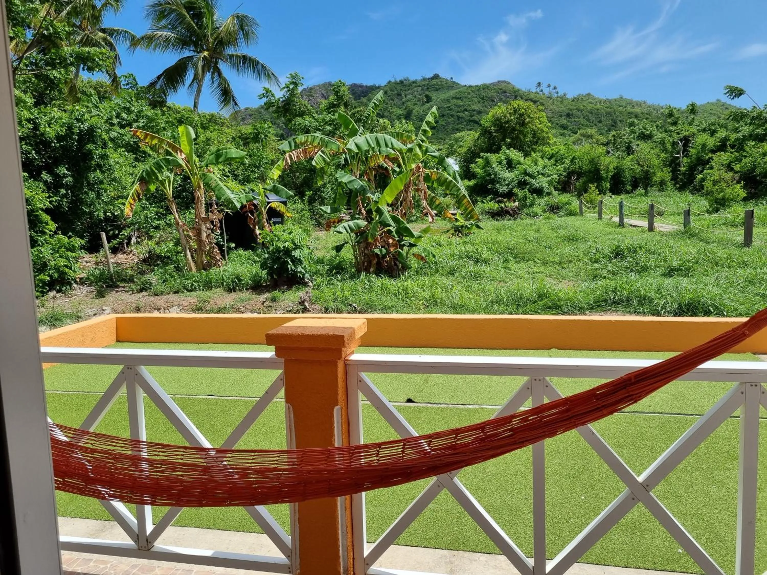 Mountain view in Shell Sea B & B