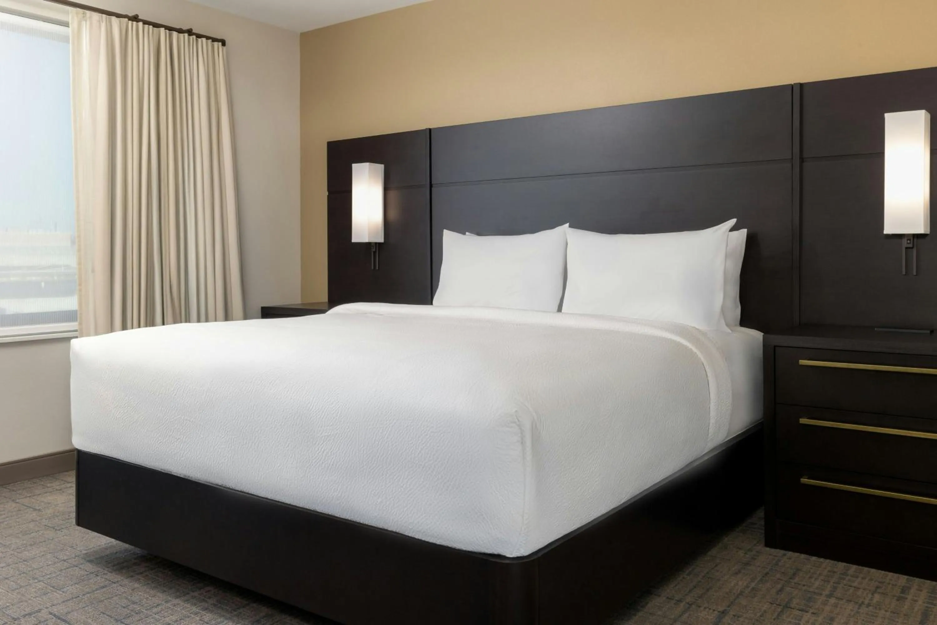 Photo of the whole room, Bed in Residence Inn by Marriott Novato Sonoma