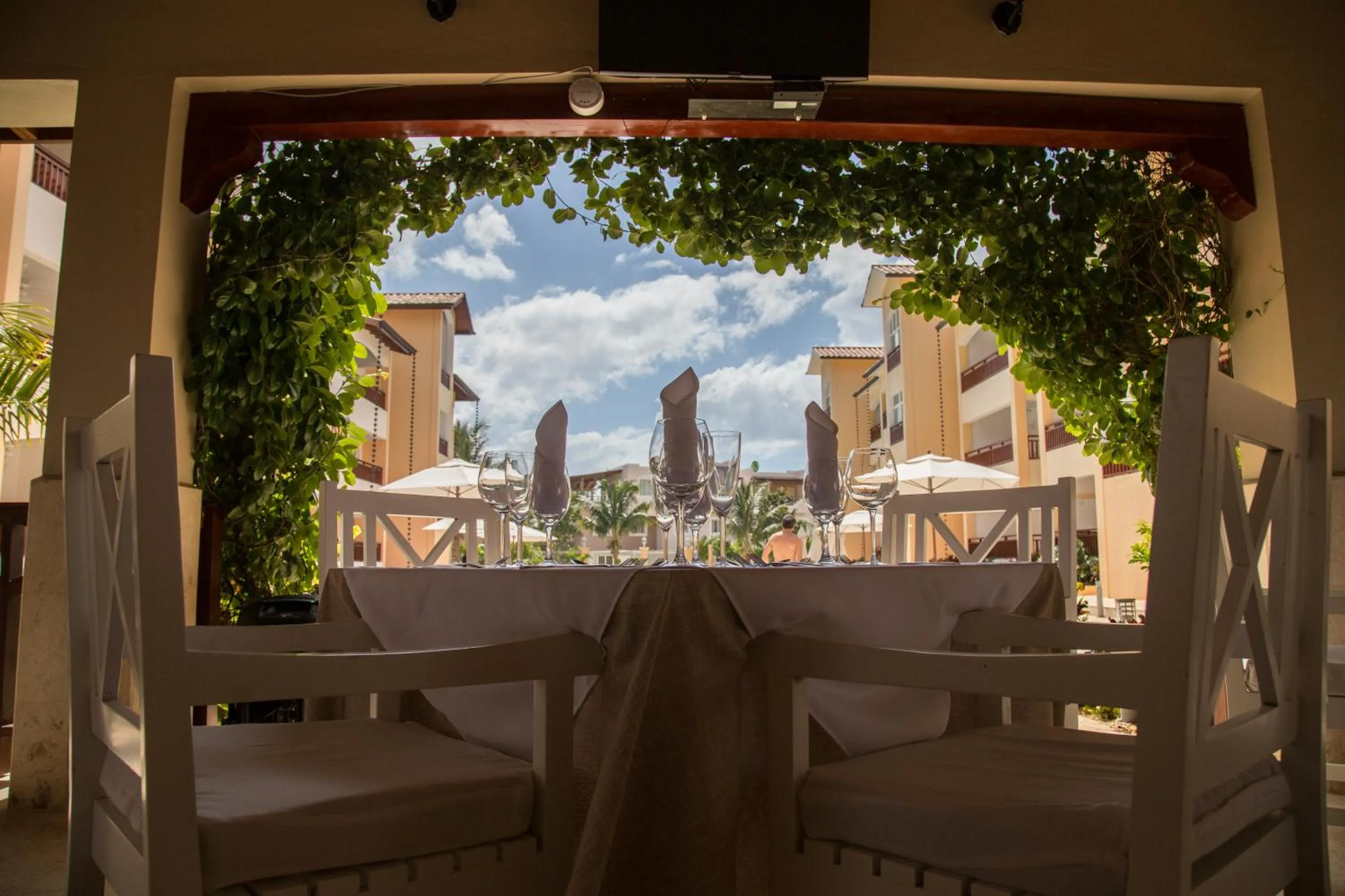 Food in Los Flamencos Aparthotel Beach Club