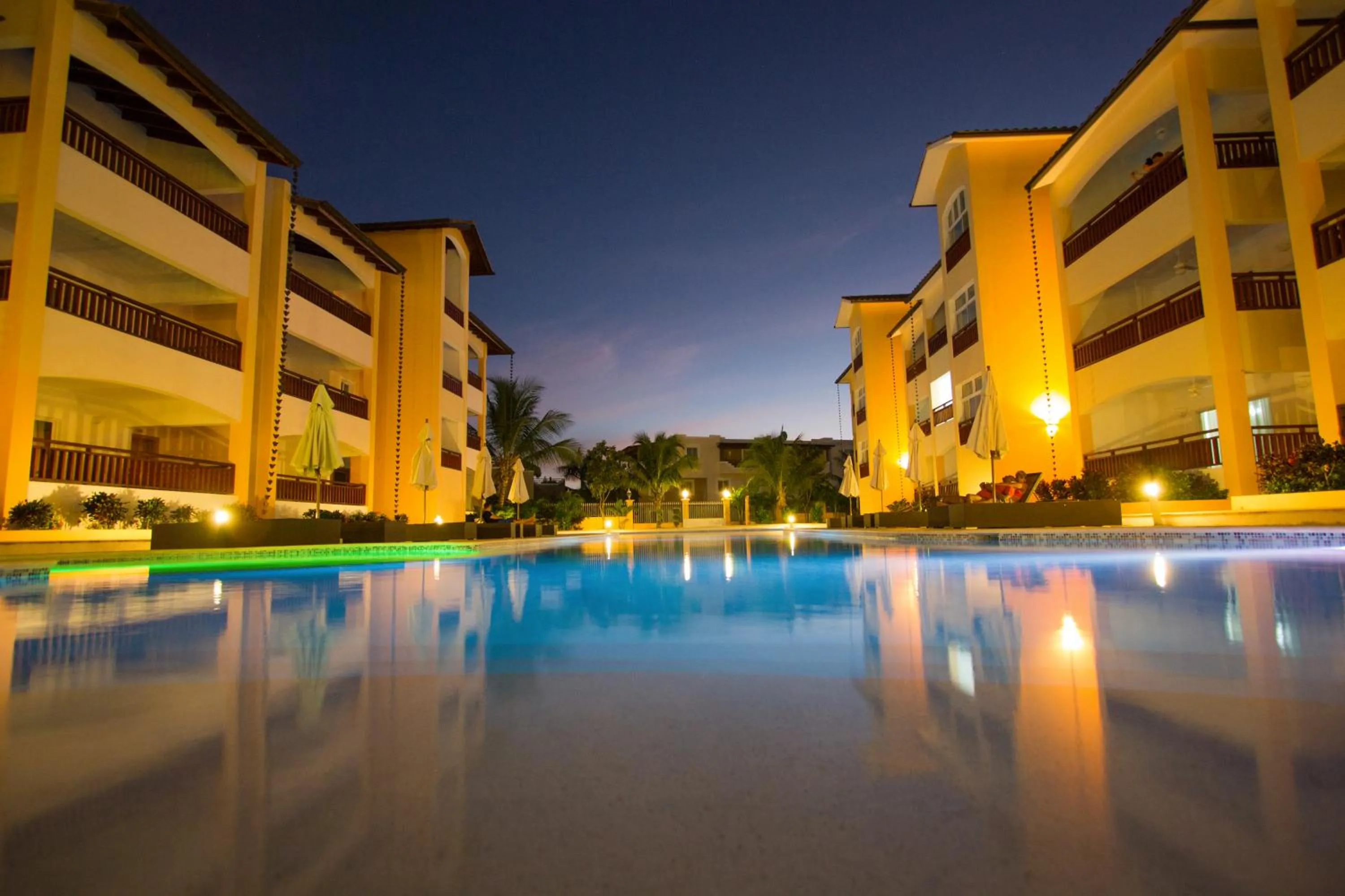 Sunset in Los Flamencos Aparthotel Beach Club