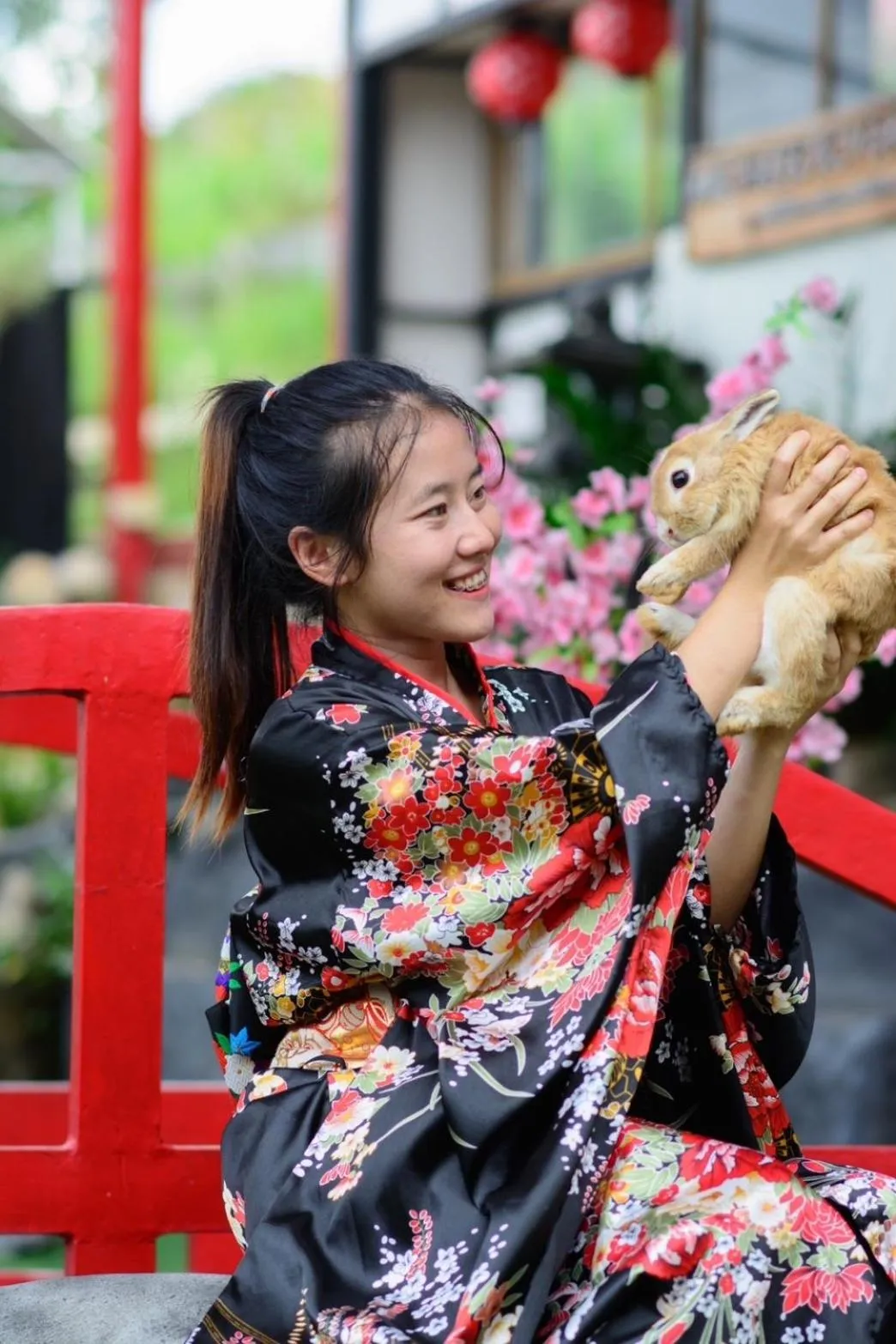 group of guests in Sakura Yama Resort ซากุระ ยามะรีสอร์ท