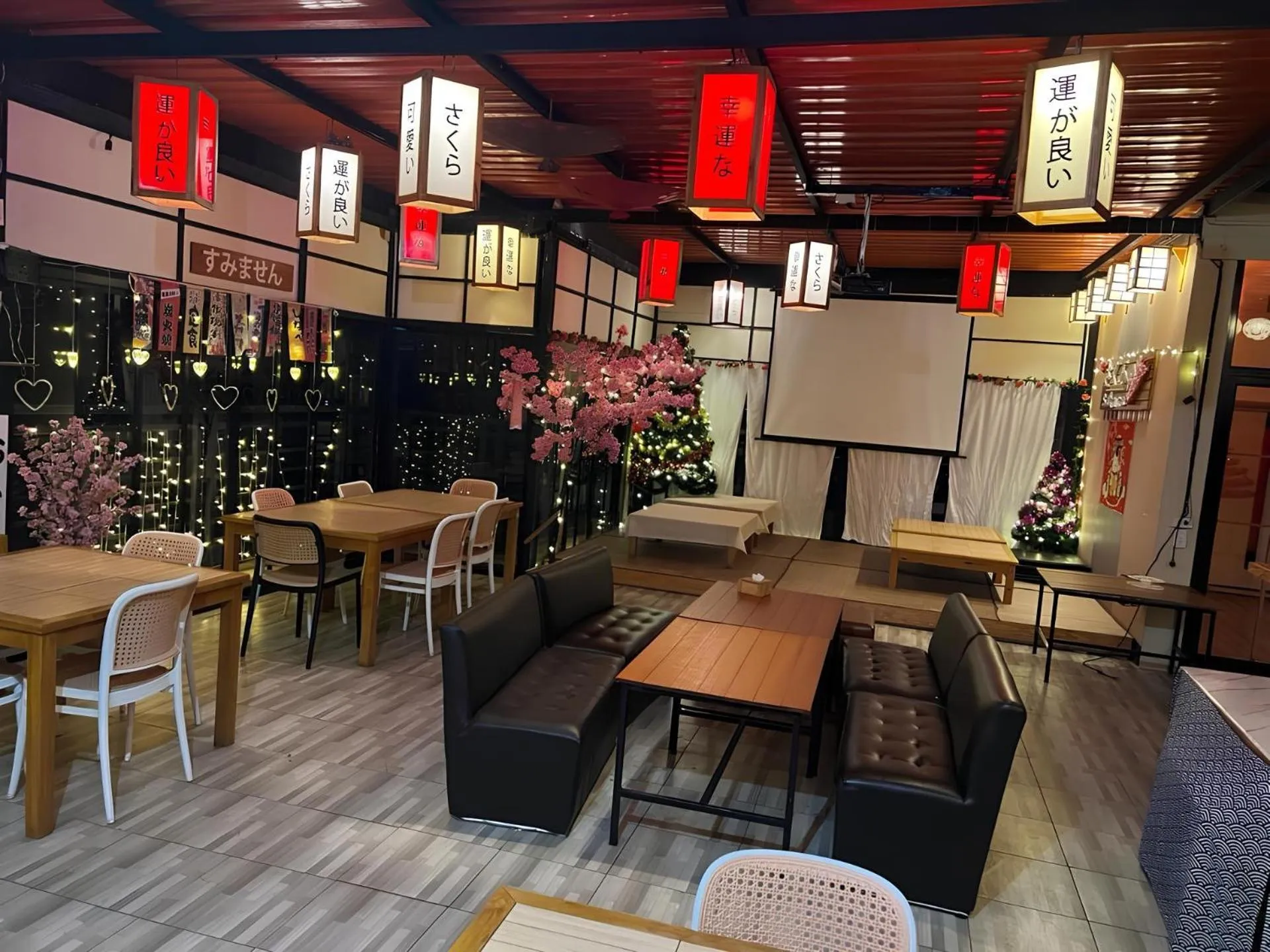 Restaurant/places to eat in Sakura Yama Resort ซากุระ ยามะรีสอร์ท