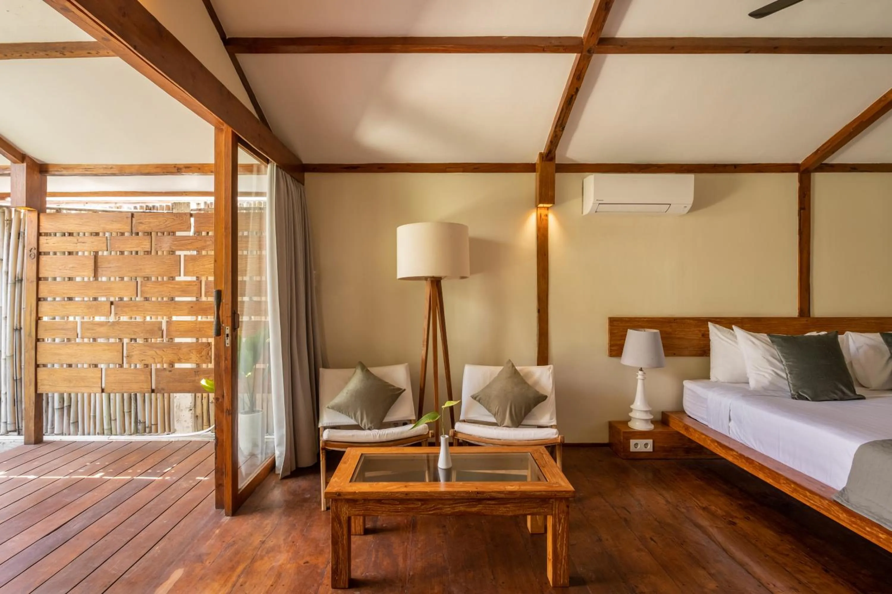 Seating area, Bed in Gili Teak Beach Front Resort