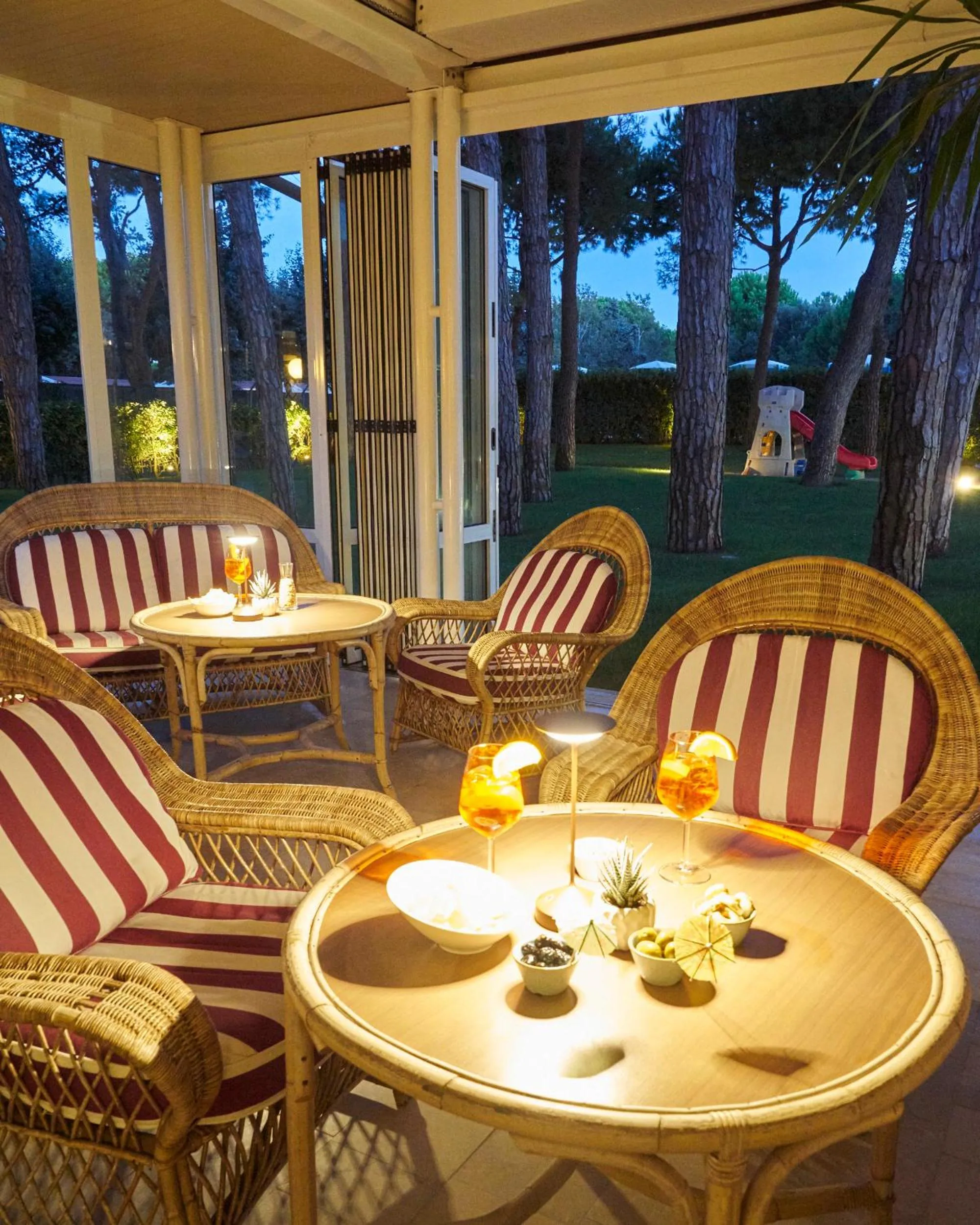 Patio in Aparthotel La Pineta