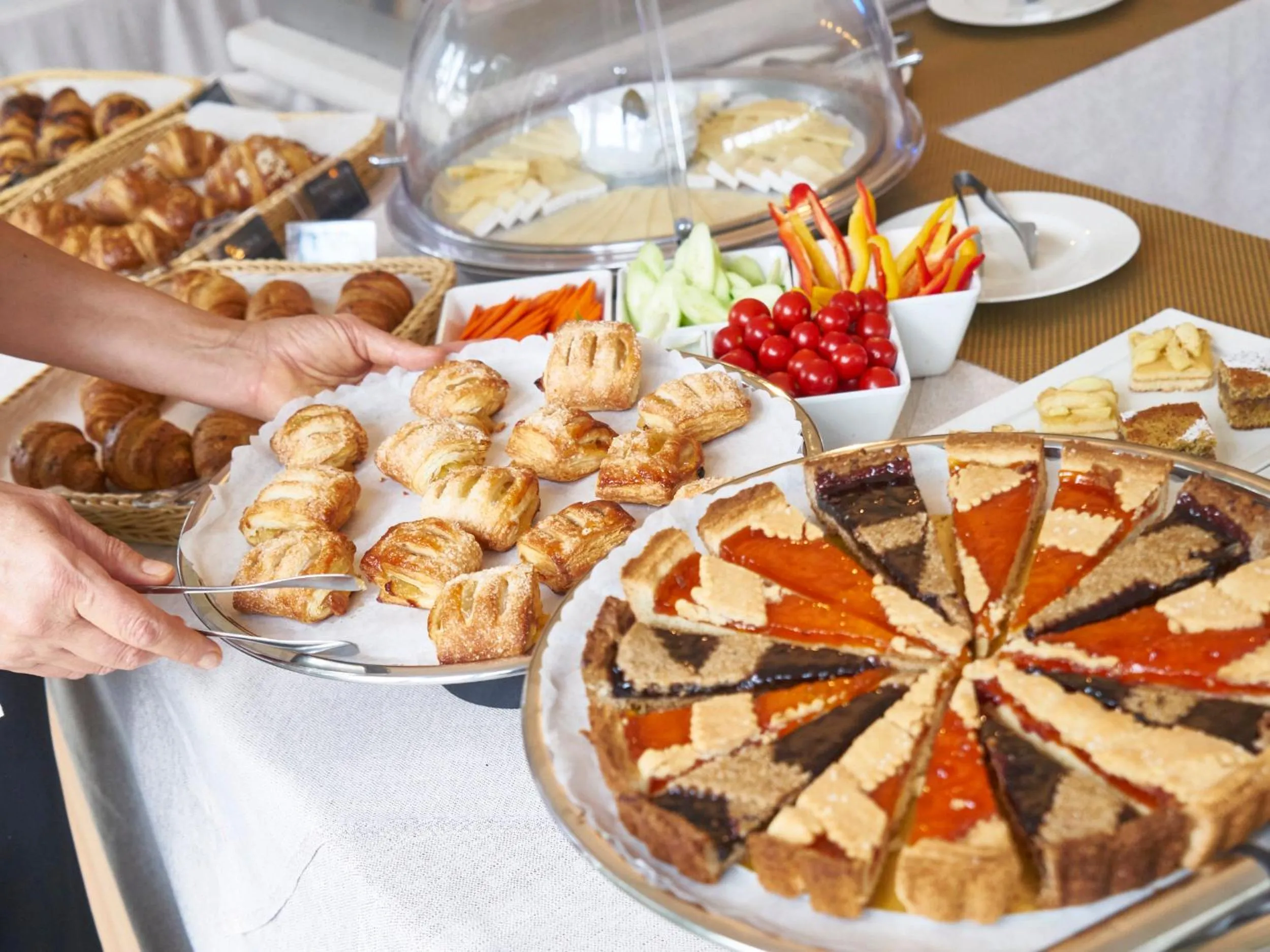 Food and drinks in Aparthotel La Pineta