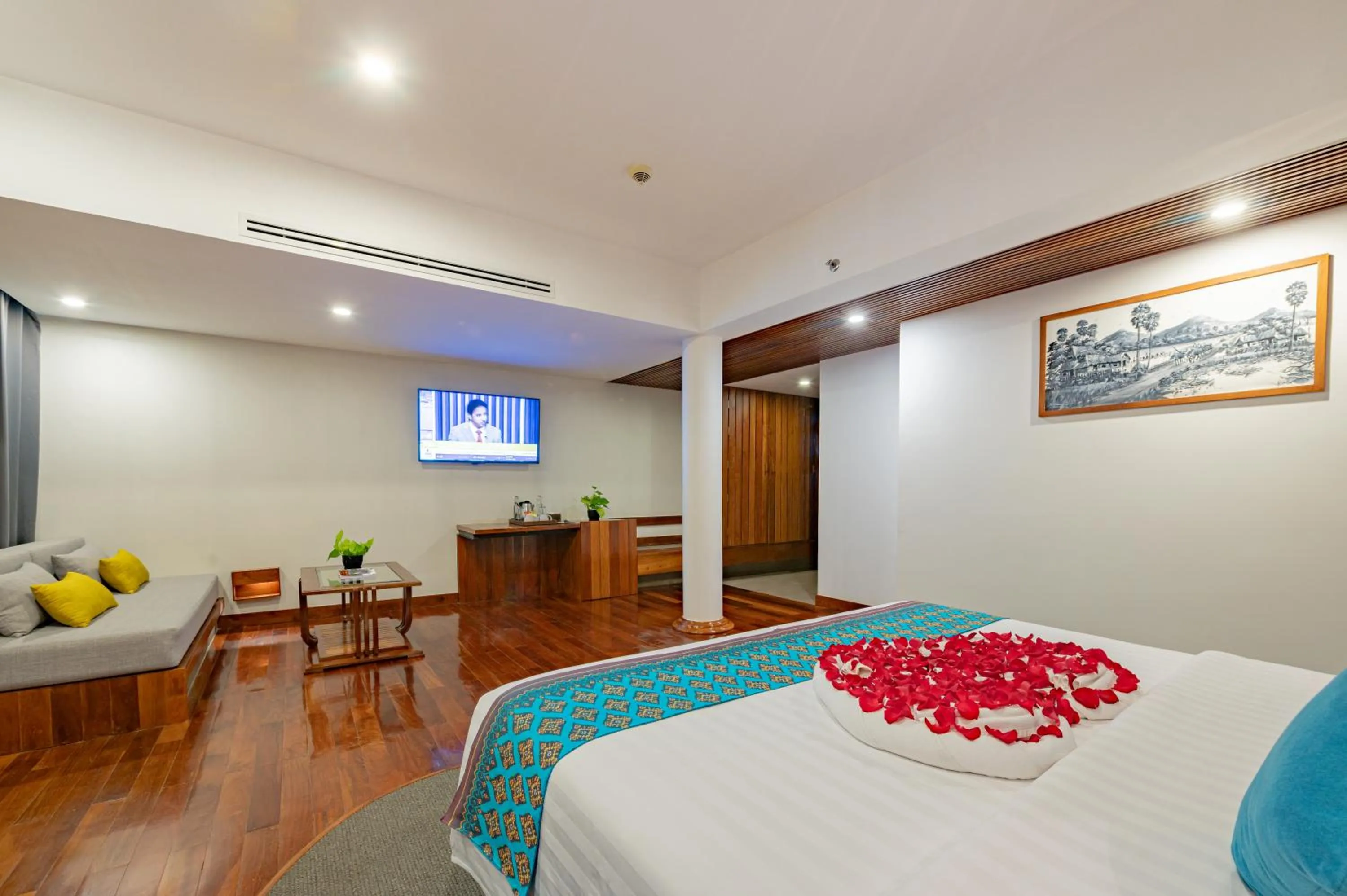 Bedroom, Bed in Hotel Somadevi Angkor Boutique and Resort