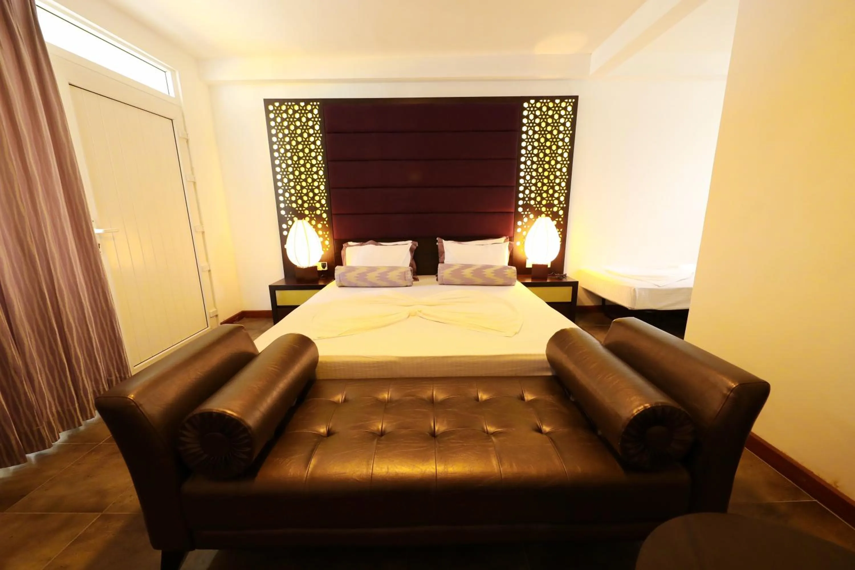 Bedroom, Bed in Joe's Resort Unawatuna