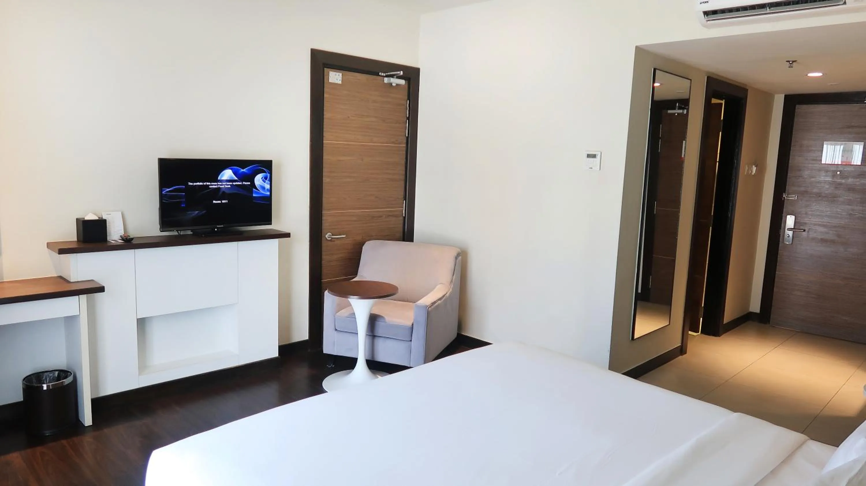 Bed in Wyndham Garden i-City Shah Alam