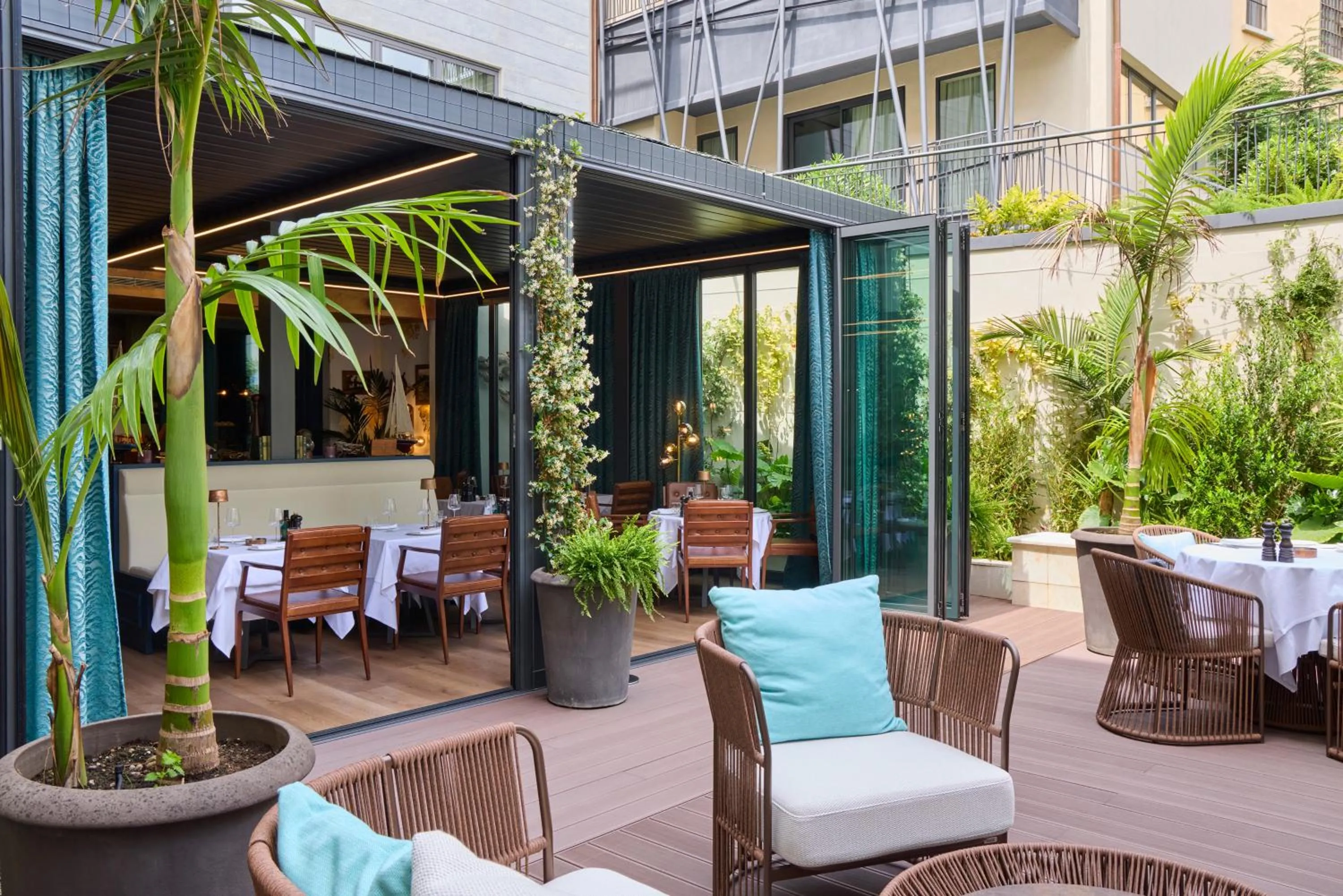 Garden view in NEMI Hotel Milano