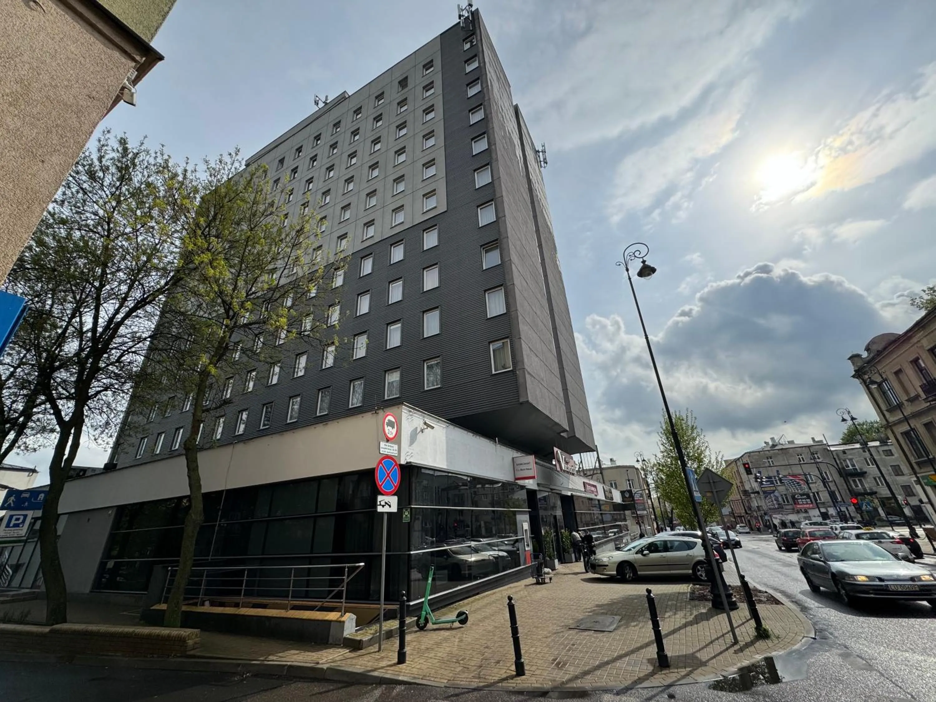 Property building in Hotel Victoria