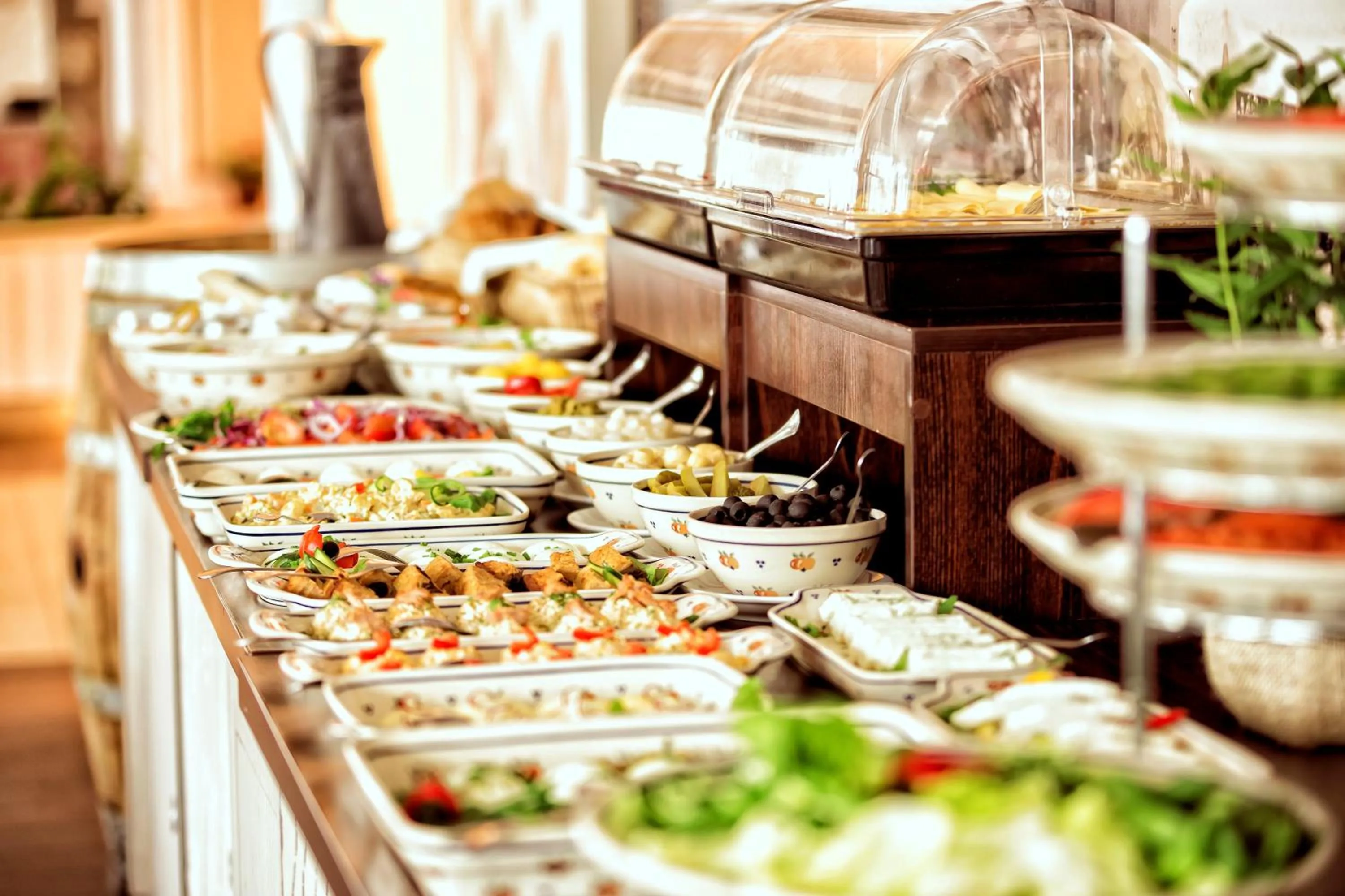 Food and drinks in Hotel Victoria