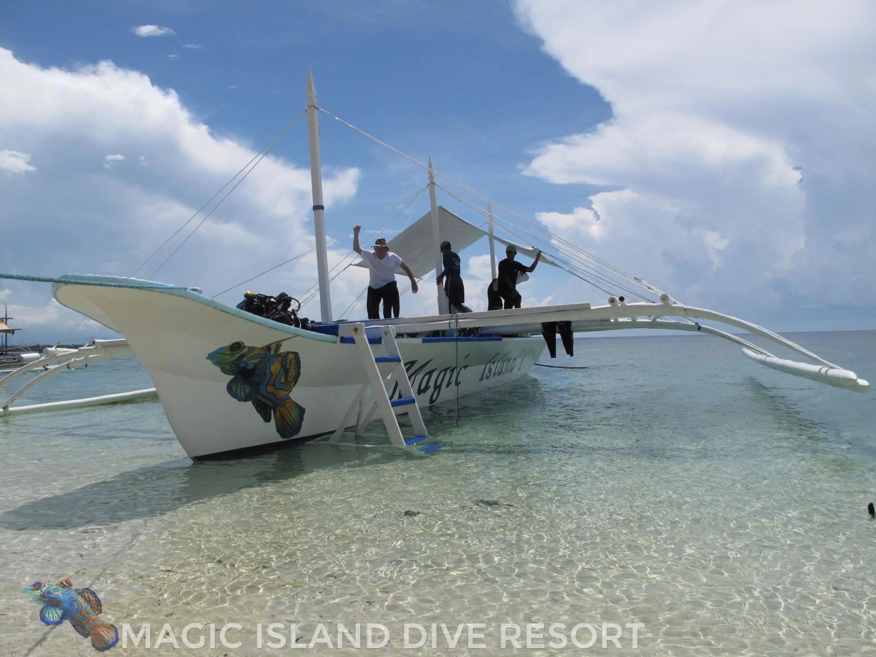 Diving in Magic Island Dive Resort