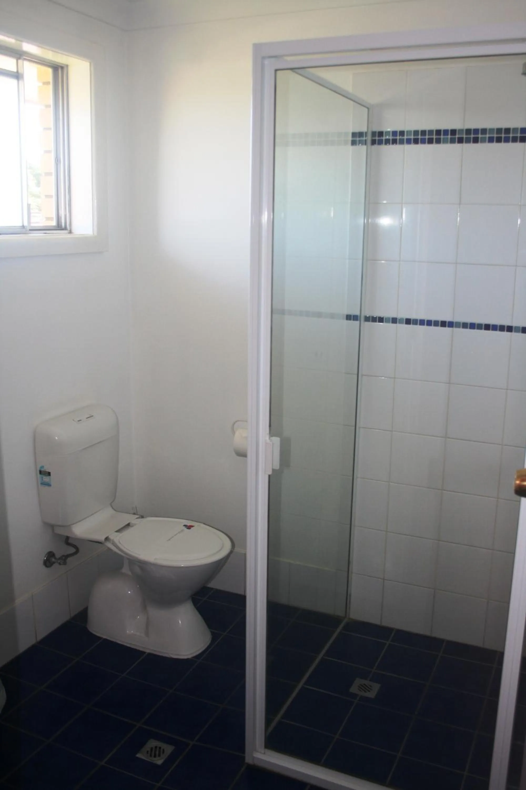 Shower in Civic Motel Grafton