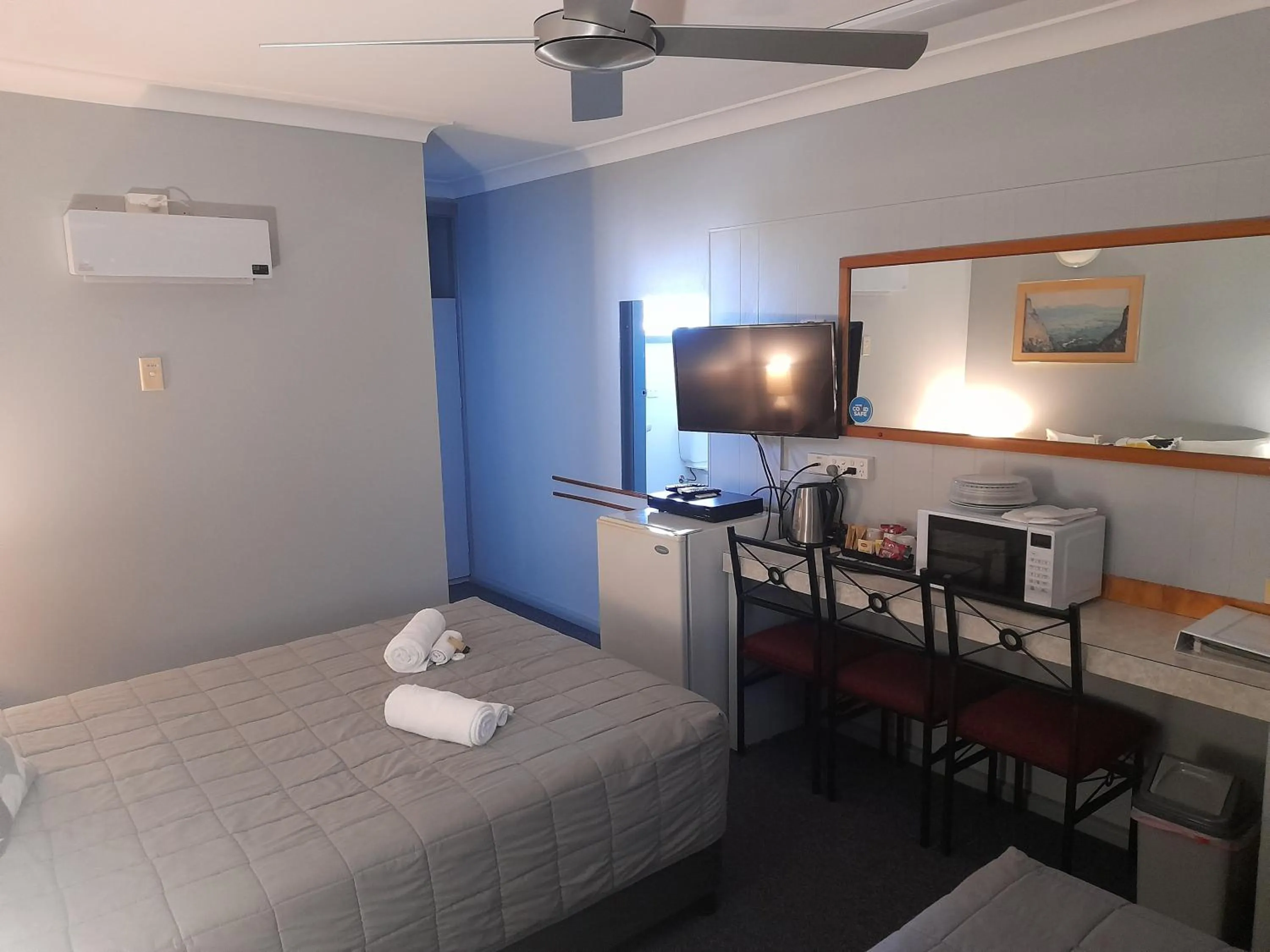 Bedroom, Bed in Civic Motel Grafton