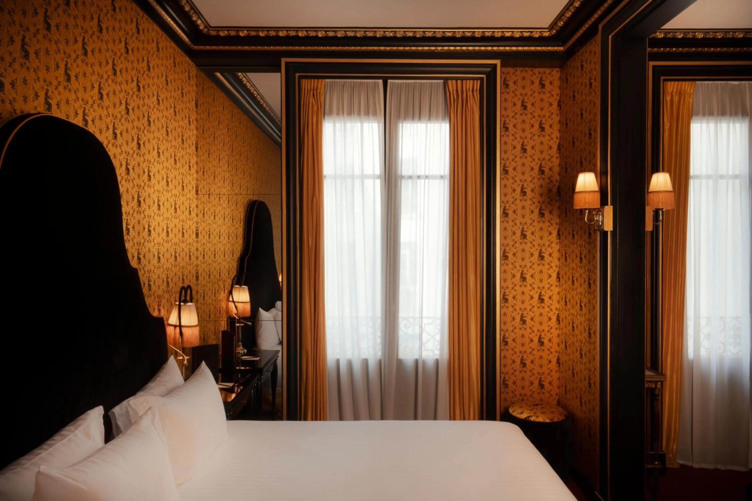 Bed in Maison Souquet, Hotel & Spa