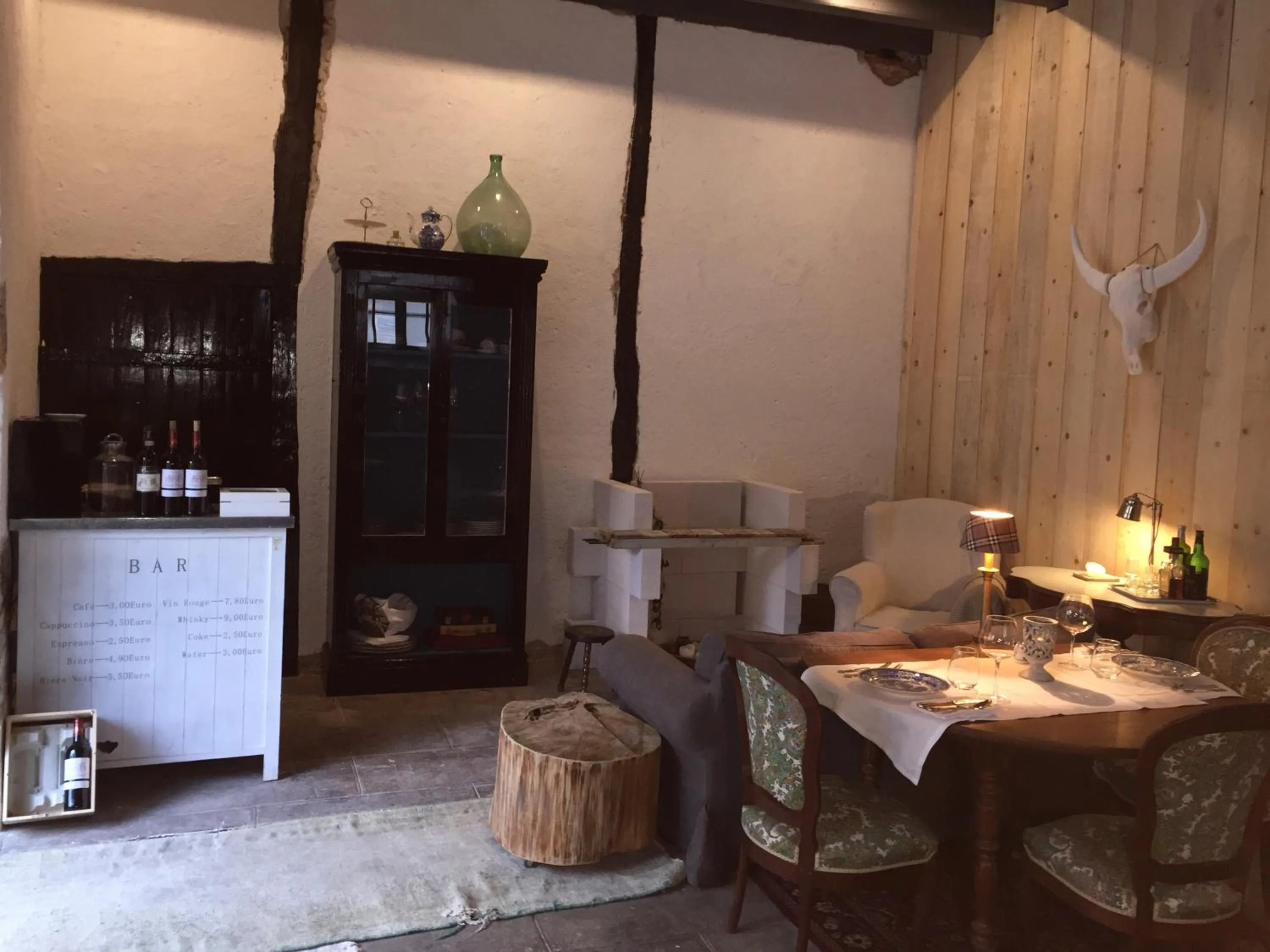 Restaurant/places to eat in Boutique Hotel B&B Fleurie