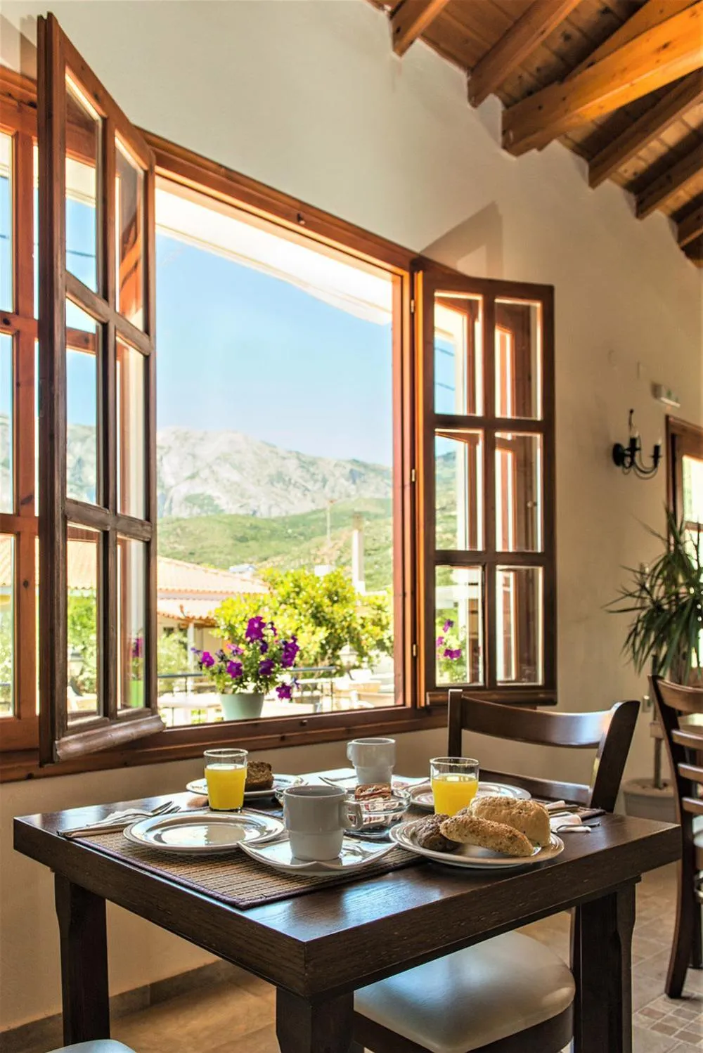 Breakfast in So Nice Hotel