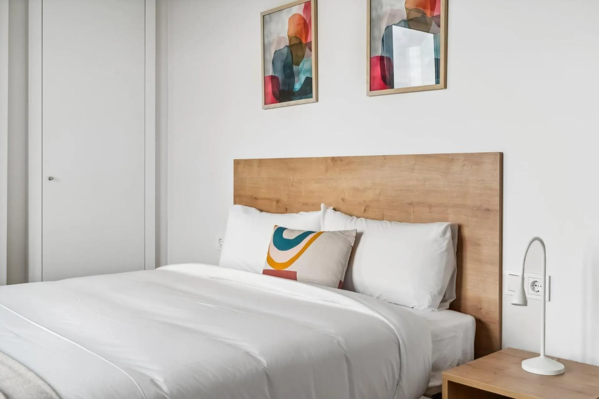 Bed in Truliving Vallecas by Habyt