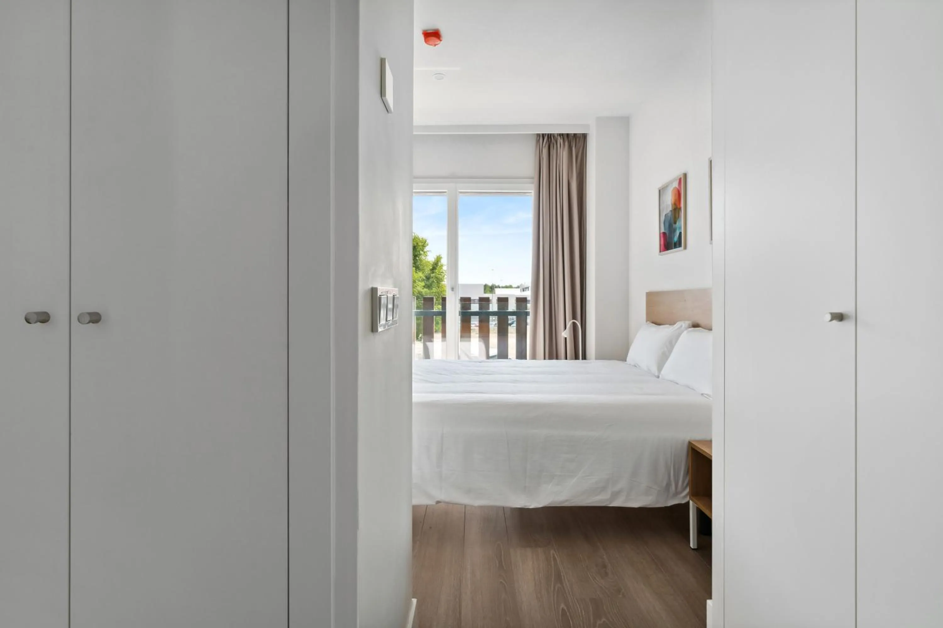 Bed in Truliving Vallecas by Habyt