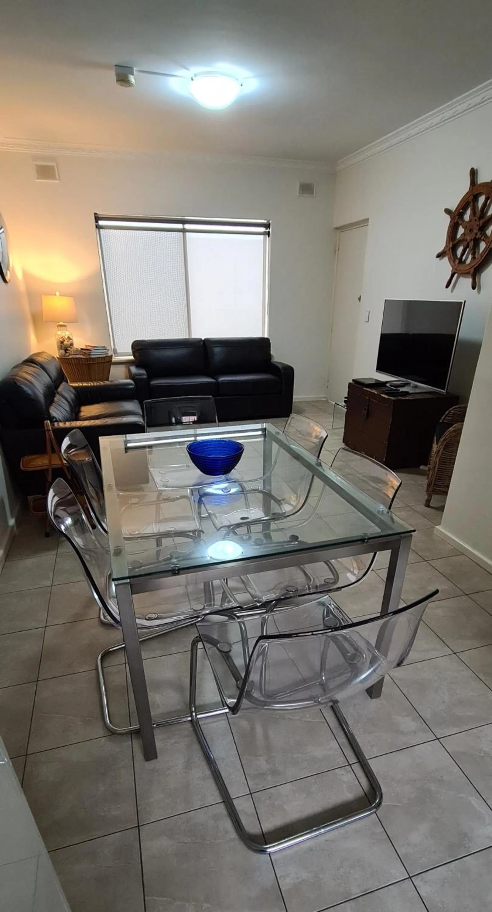 Acaill Accommodation Esplanade Living Self Check-In Self Check-Out