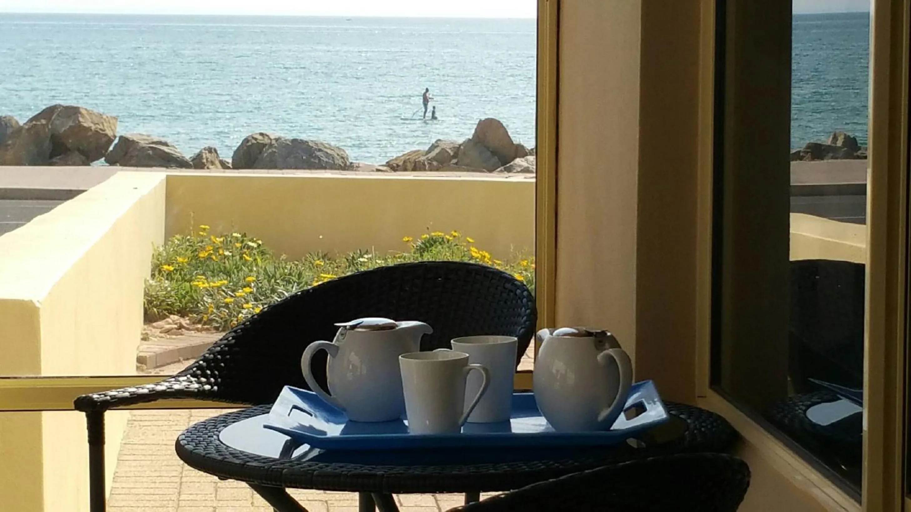 Coffee/tea facilities in Acaill Accommodation Esplanade Living Self Check-In Self Check-Out