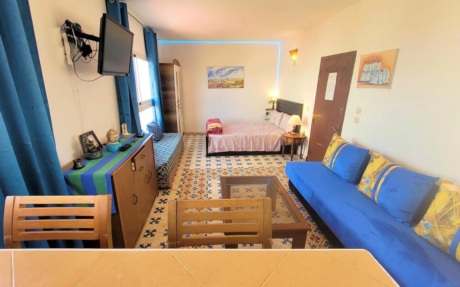 Photo of the whole room, Bed in Maison de la Lagune