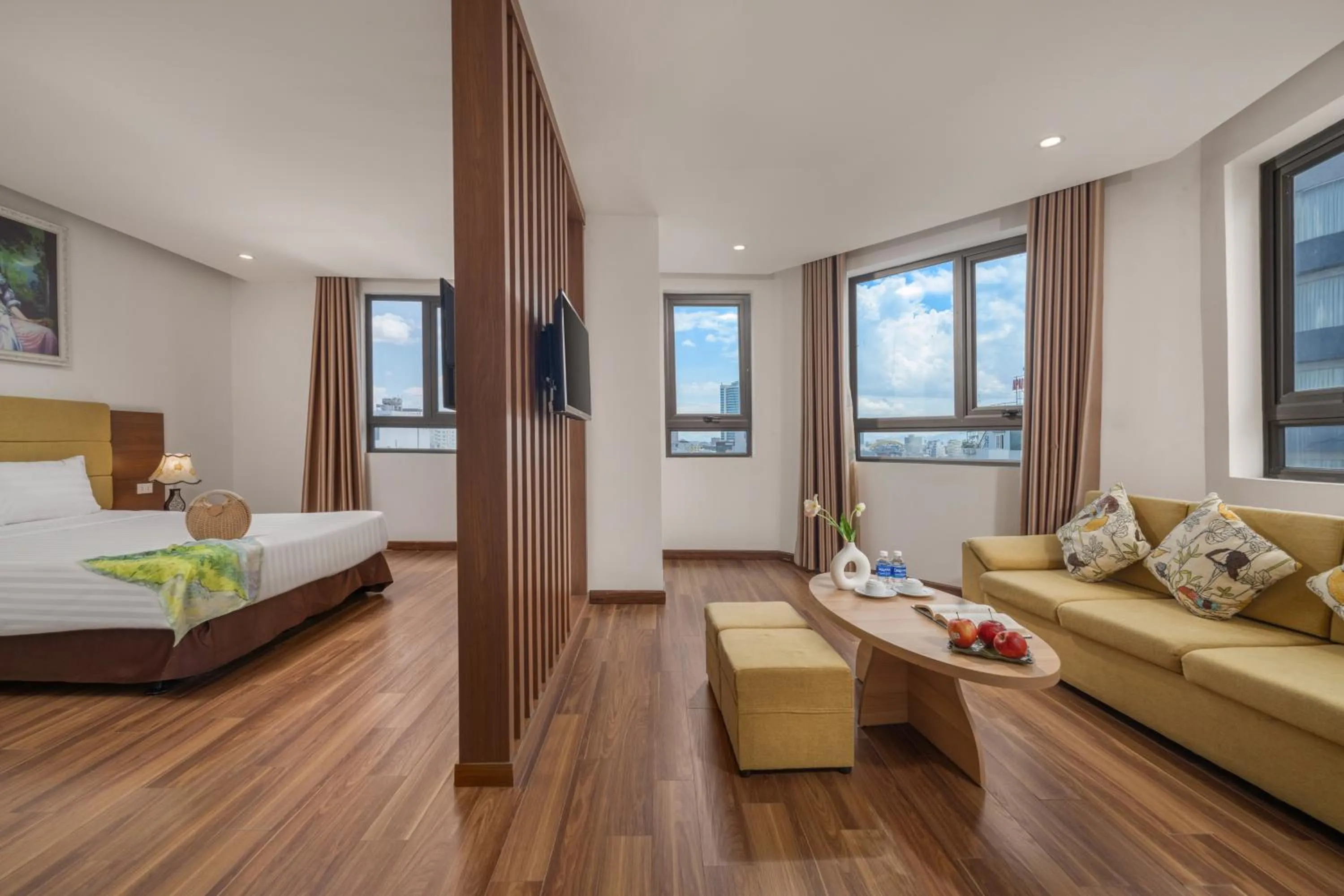 Bedroom, Bed in Platinum Orchid Hotel Danang