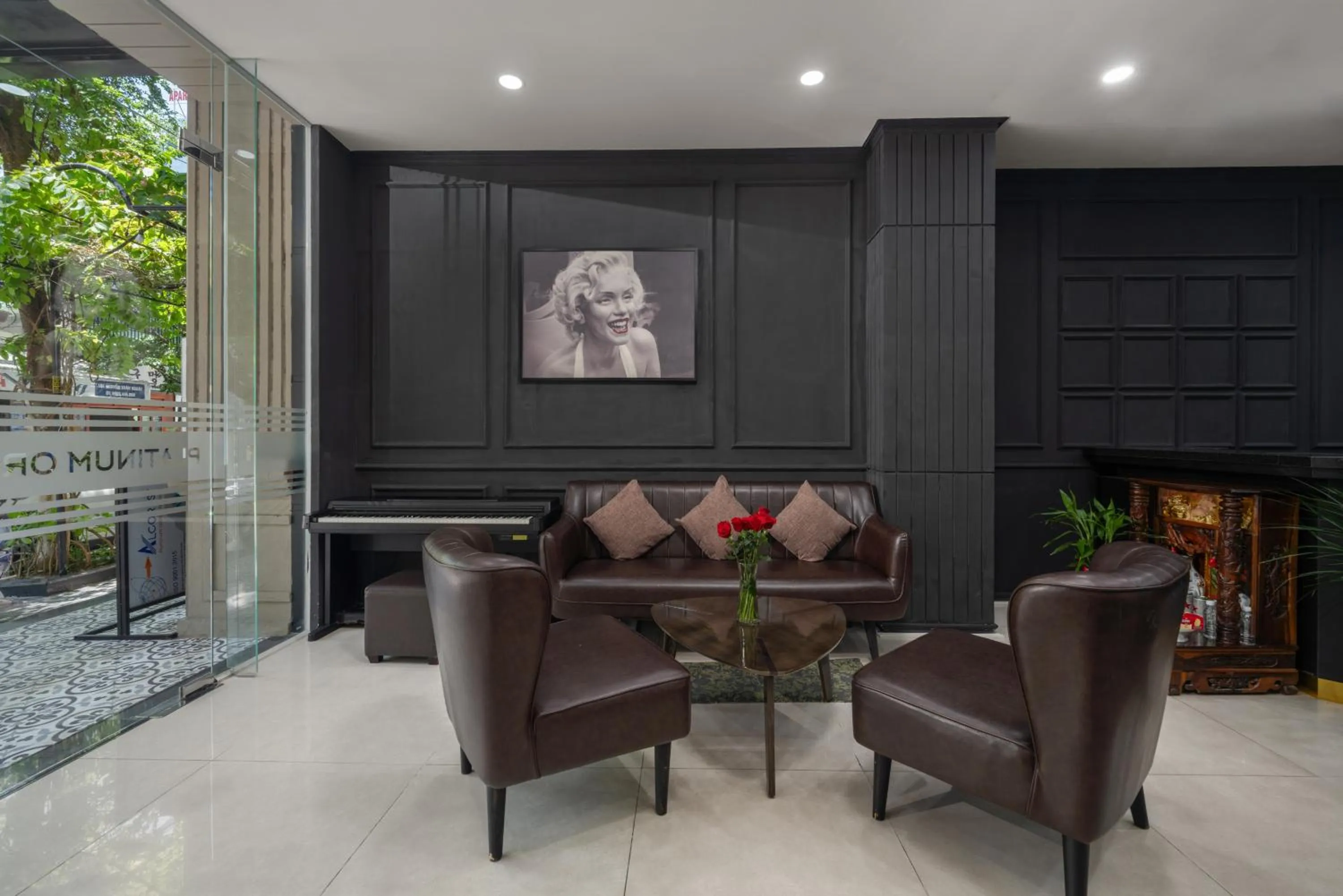 Seating area in Platinum Orchid Hotel Danang