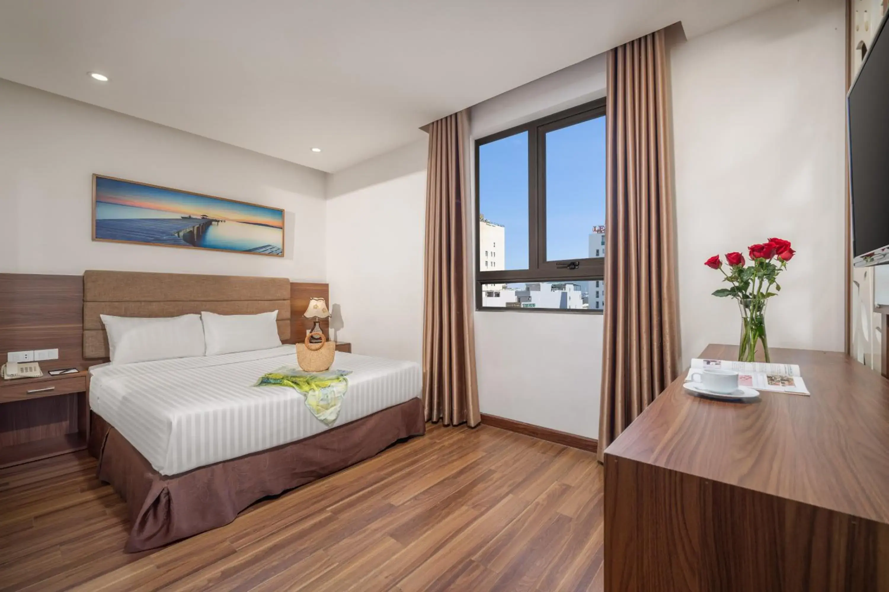 Superior Double Room in Platinum Orchid Hotel Danang Superior Double Room in Platinum Orchid Hotel Danang