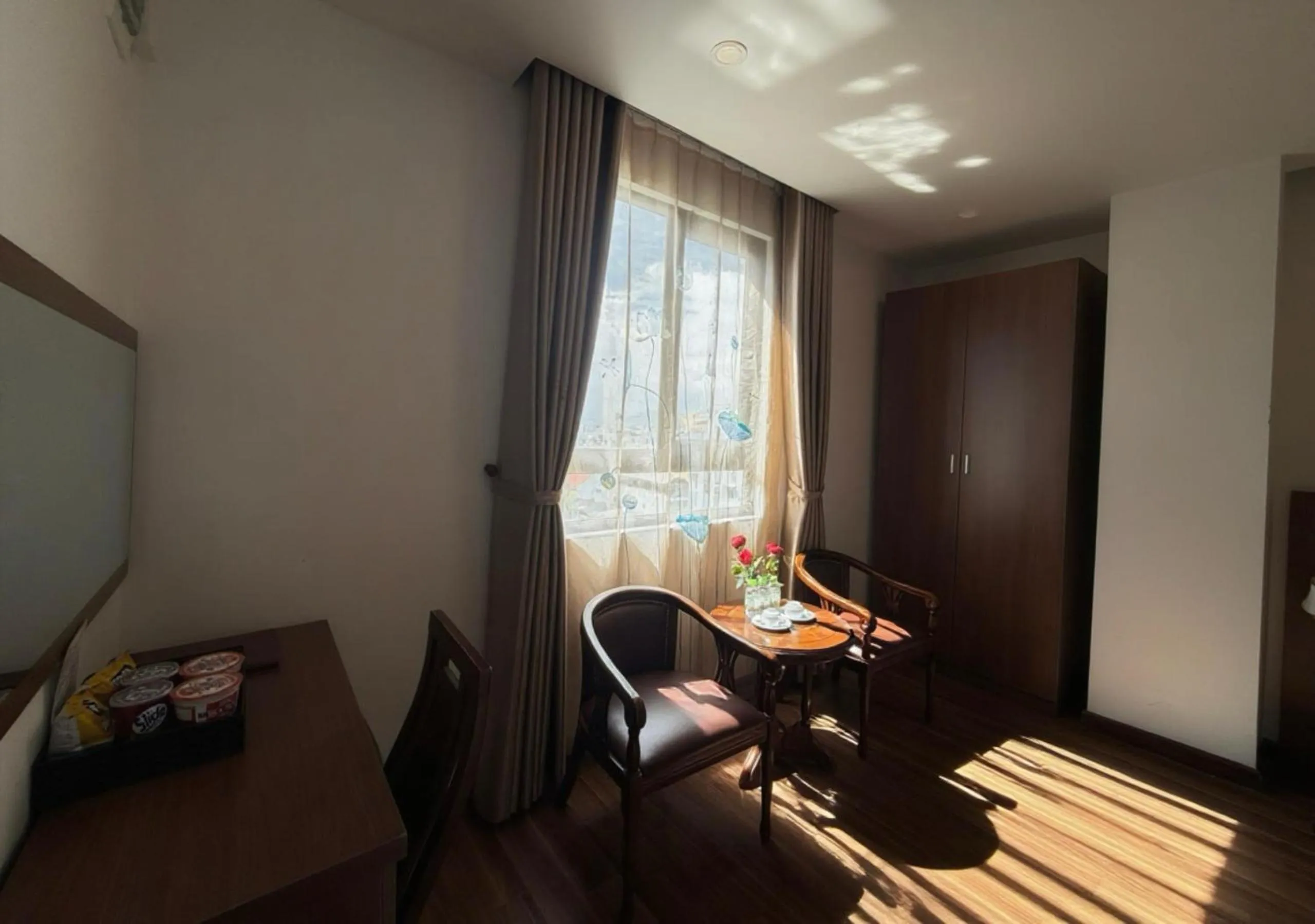 TV and multimedia in Platinum Orchid Hotel Danang