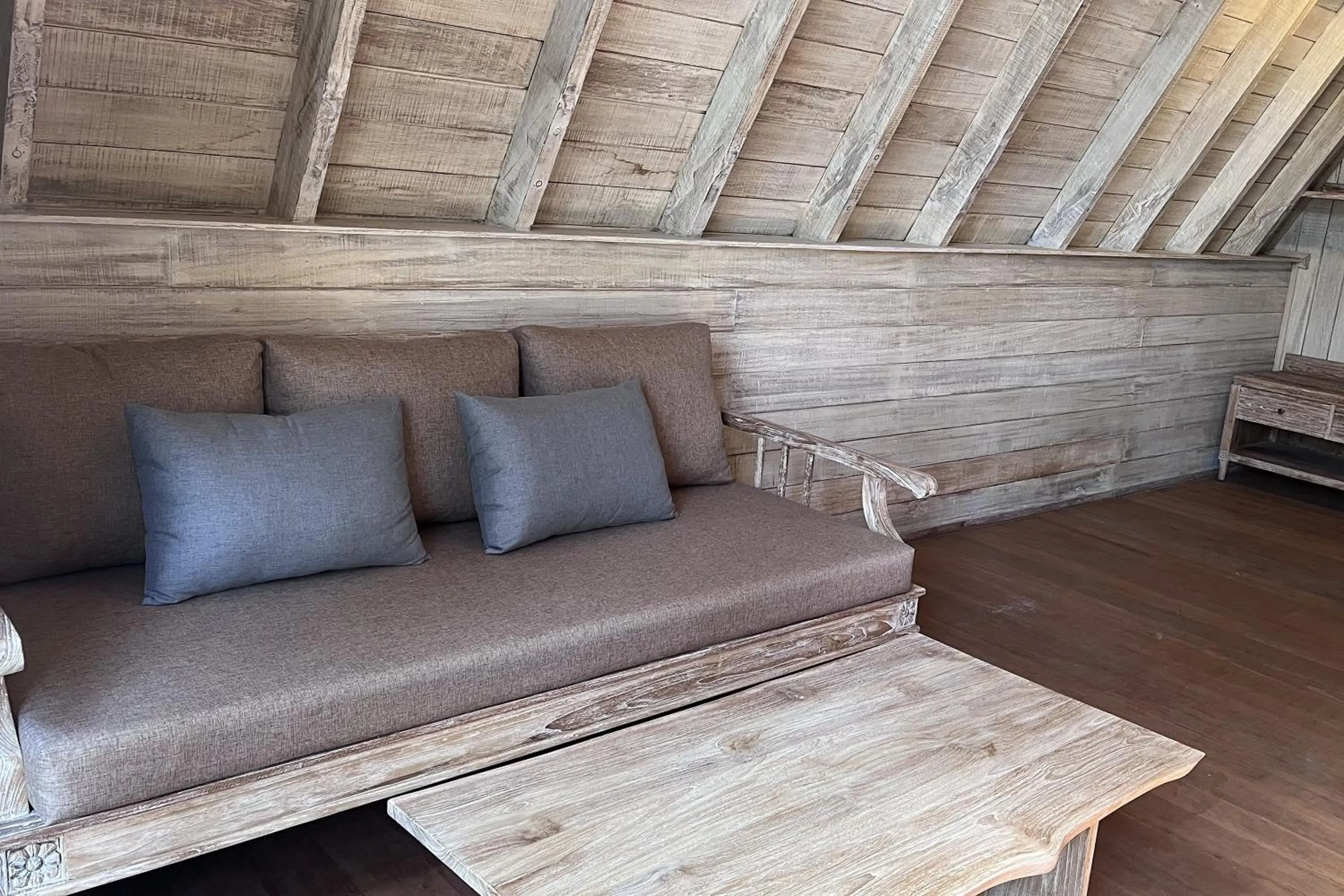 Seating area in Rama Garden Lembongan