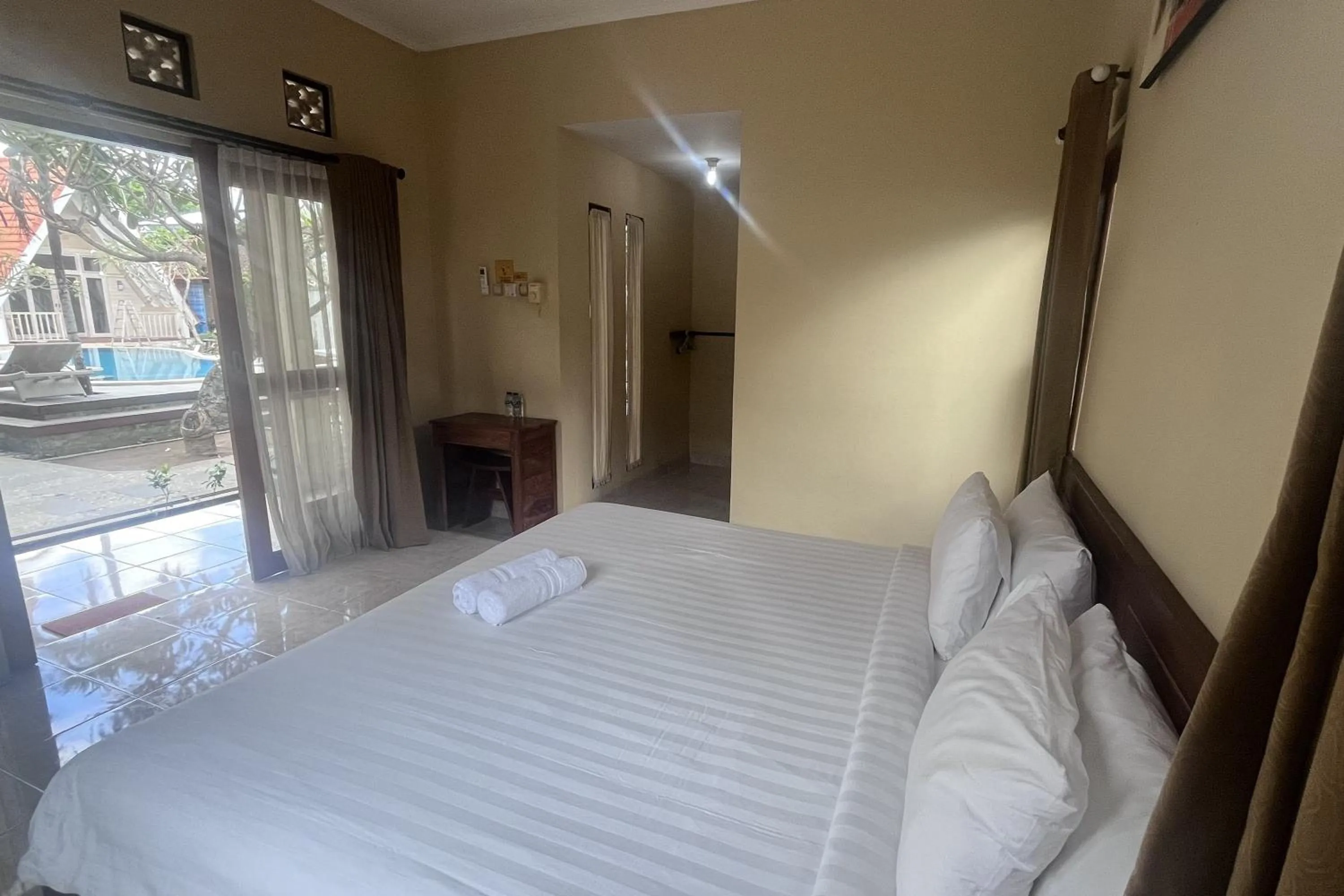 Bed in Rama Garden Lembongan