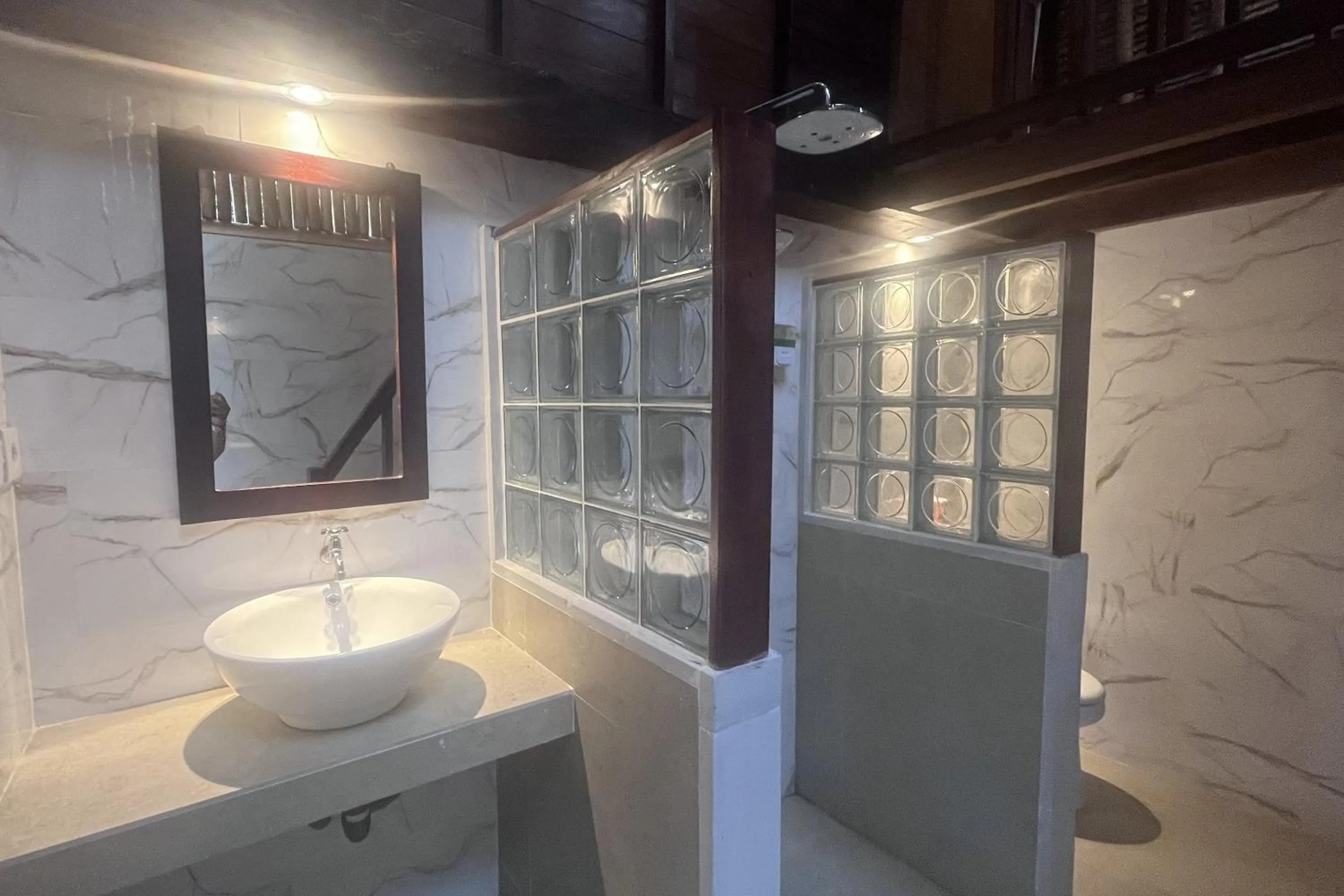 Bathroom in Rama Garden Lembongan