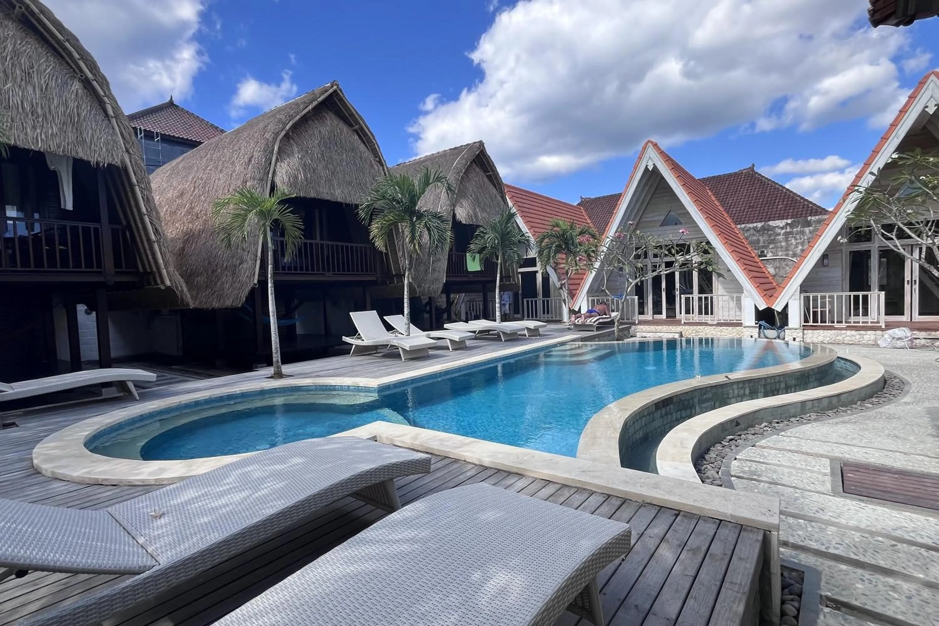 Swimming pool in Rama Garden Lembongan
