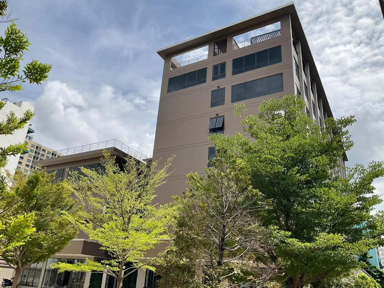 Property building in 35 Bow Hotel