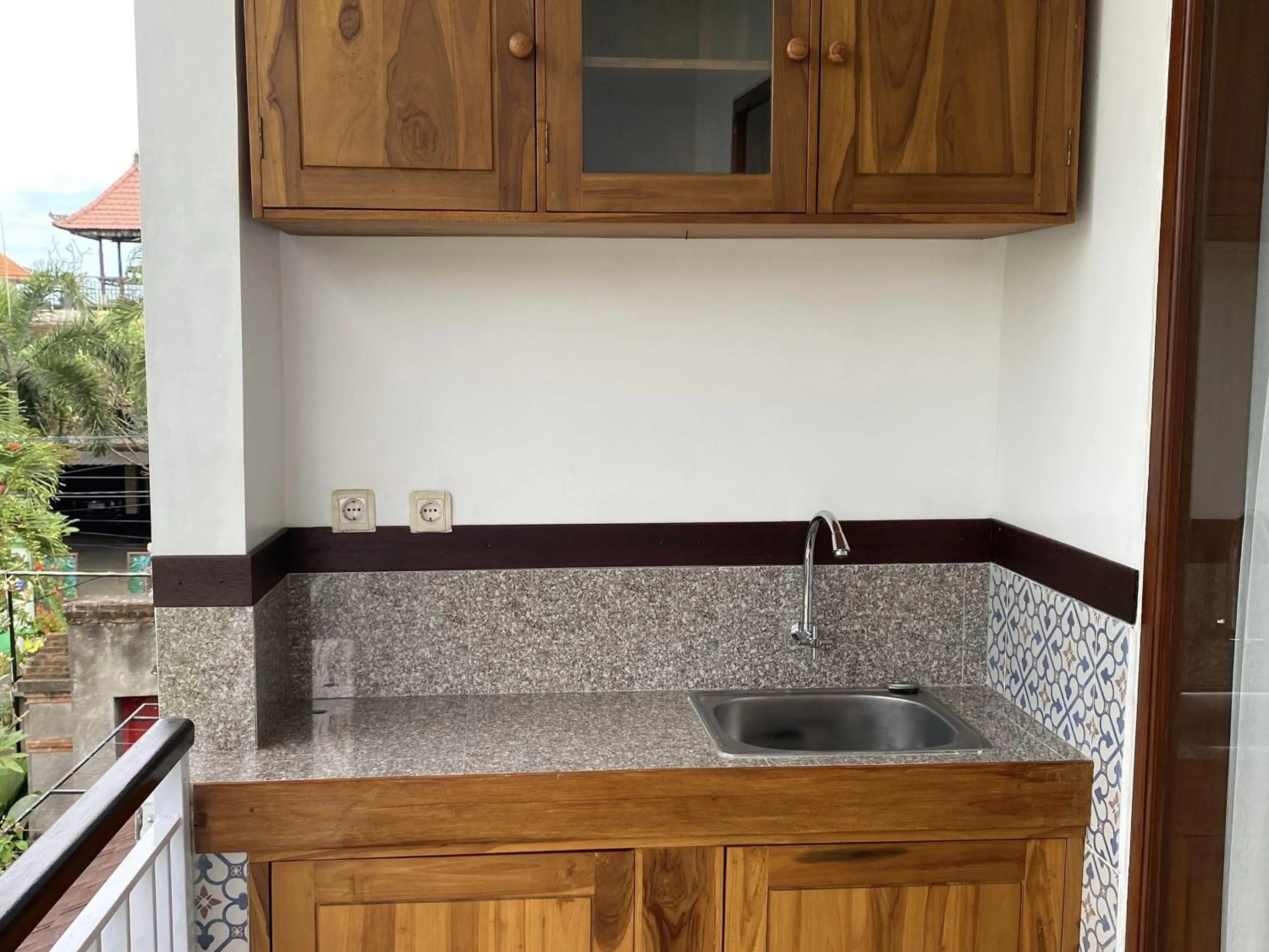 Area and facilities in Nivaluma