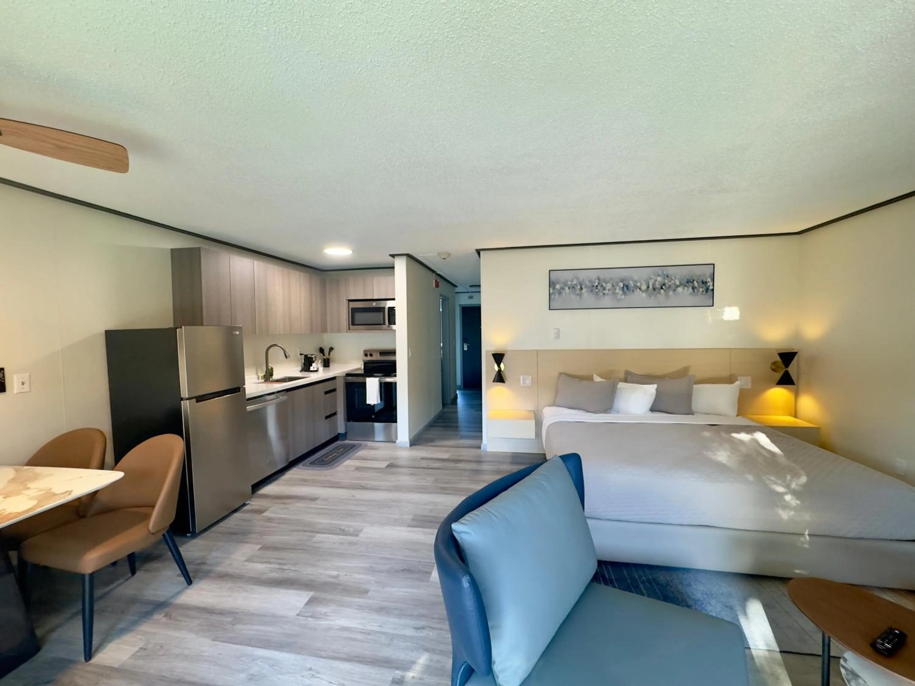 Living room in Interurban Suites Hotel