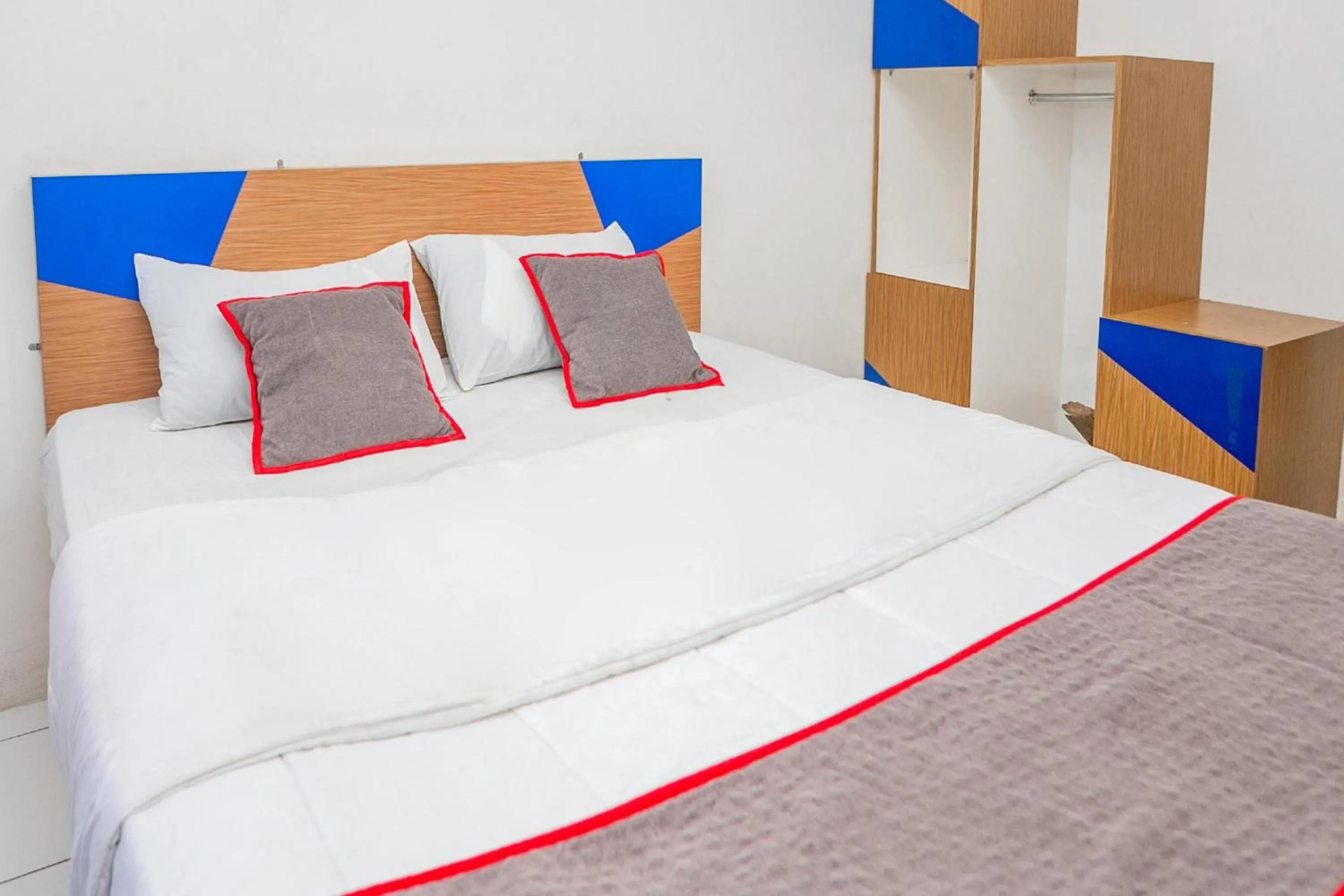 View (from property/room), Bed in Hotel O Tower Mahakam serviced apartment Riverview Jababeka