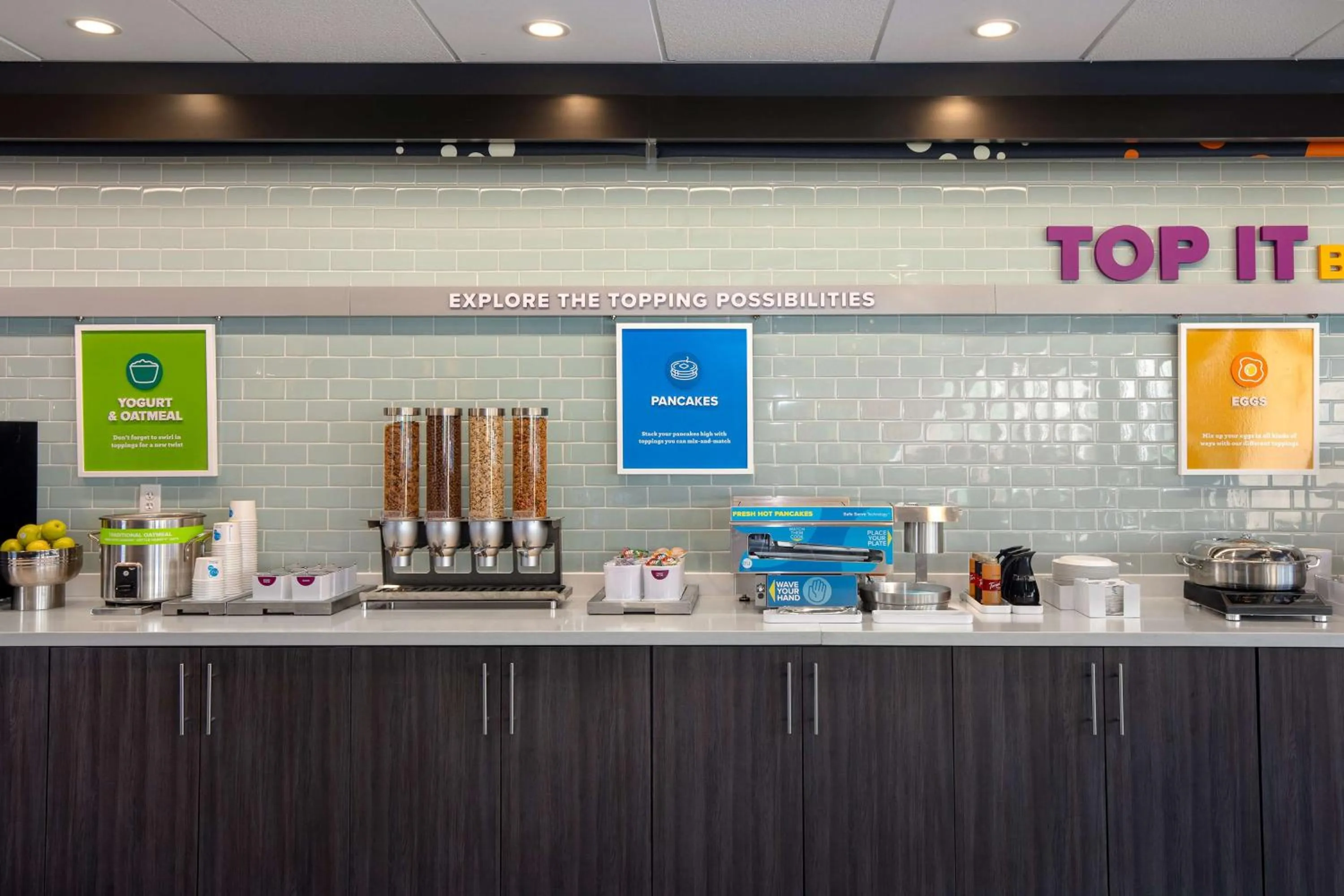 Breakfast in Tru By Hilton Anderson