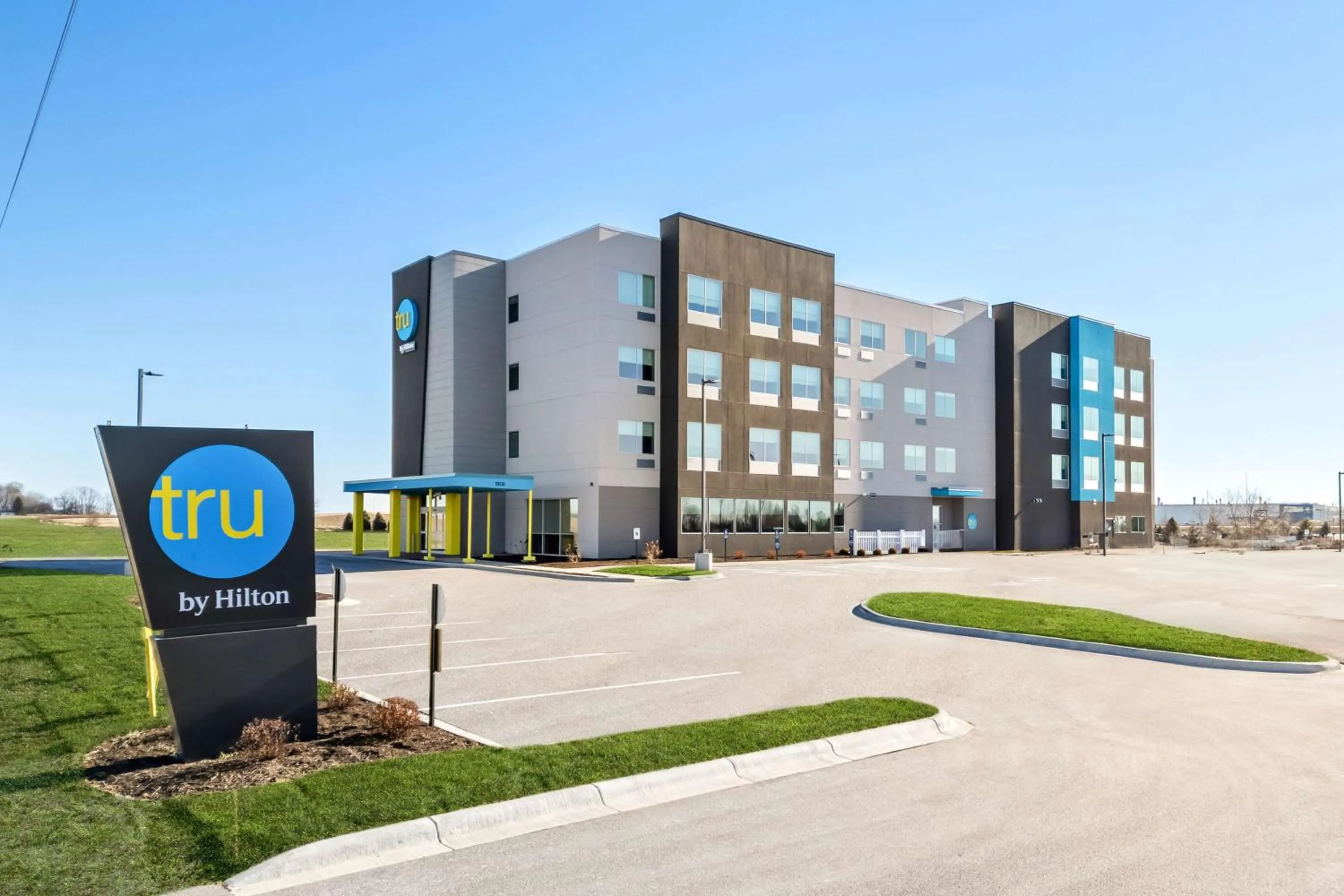 Property building in Tru By Hilton Dixon