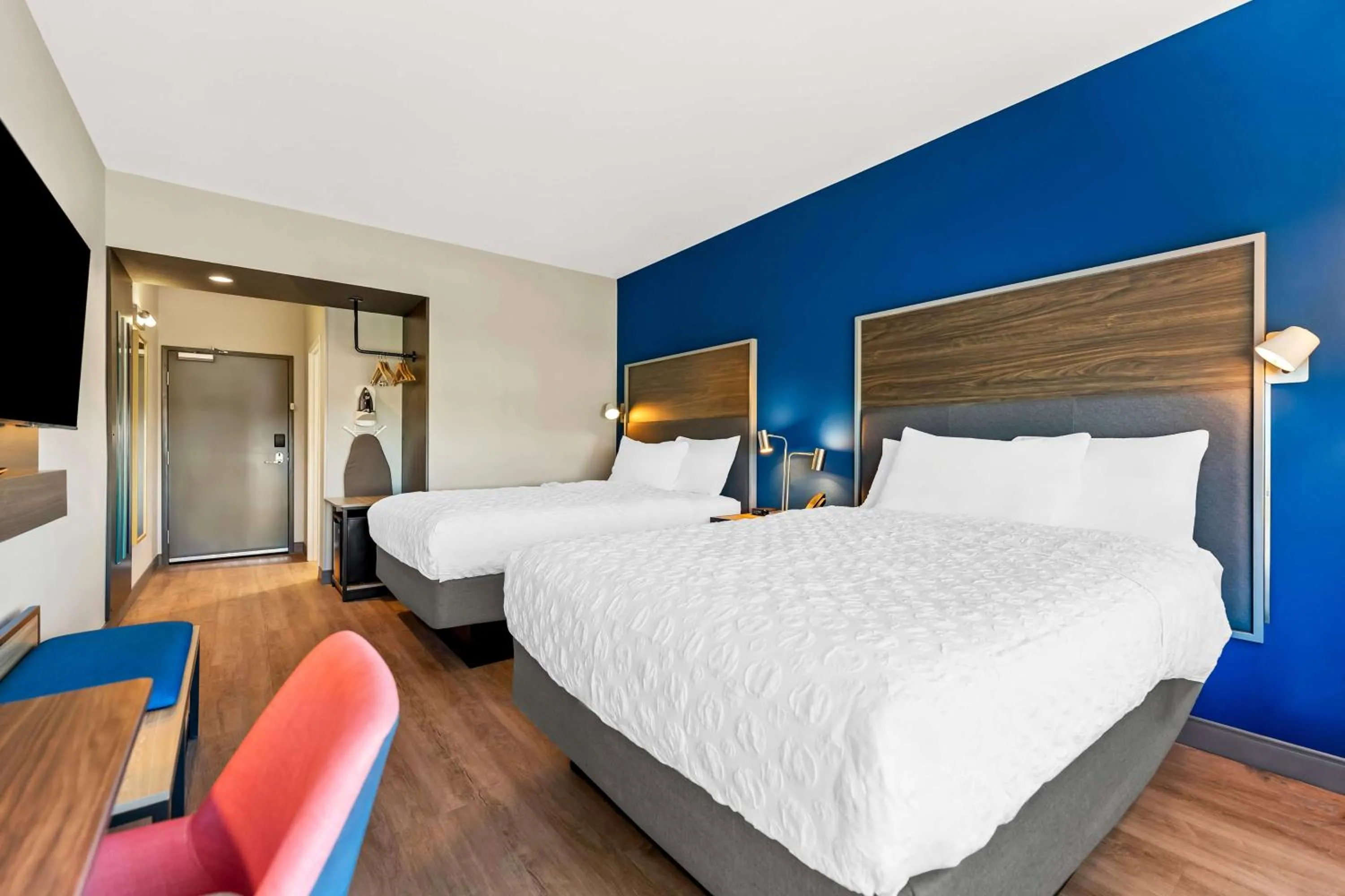 Bed in Tru By Hilton Dixon