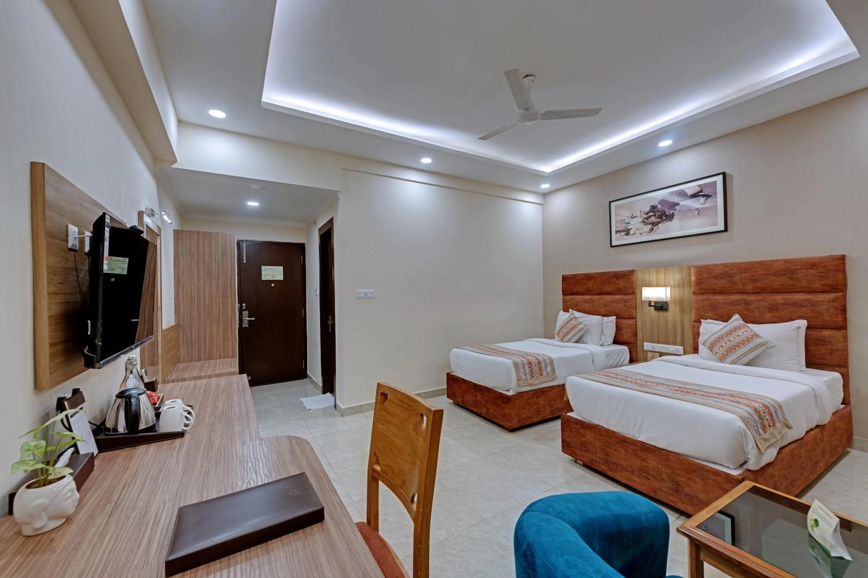 TV and multimedia, Bed in The Fern Residency, Bodhgaya, Series by Marriott