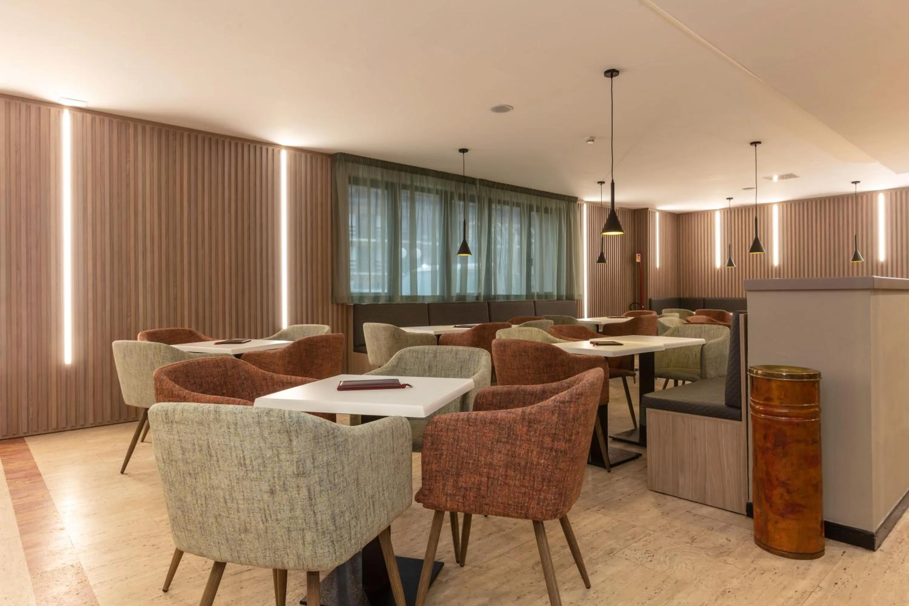 Lounge or bar in Hotel Miletto