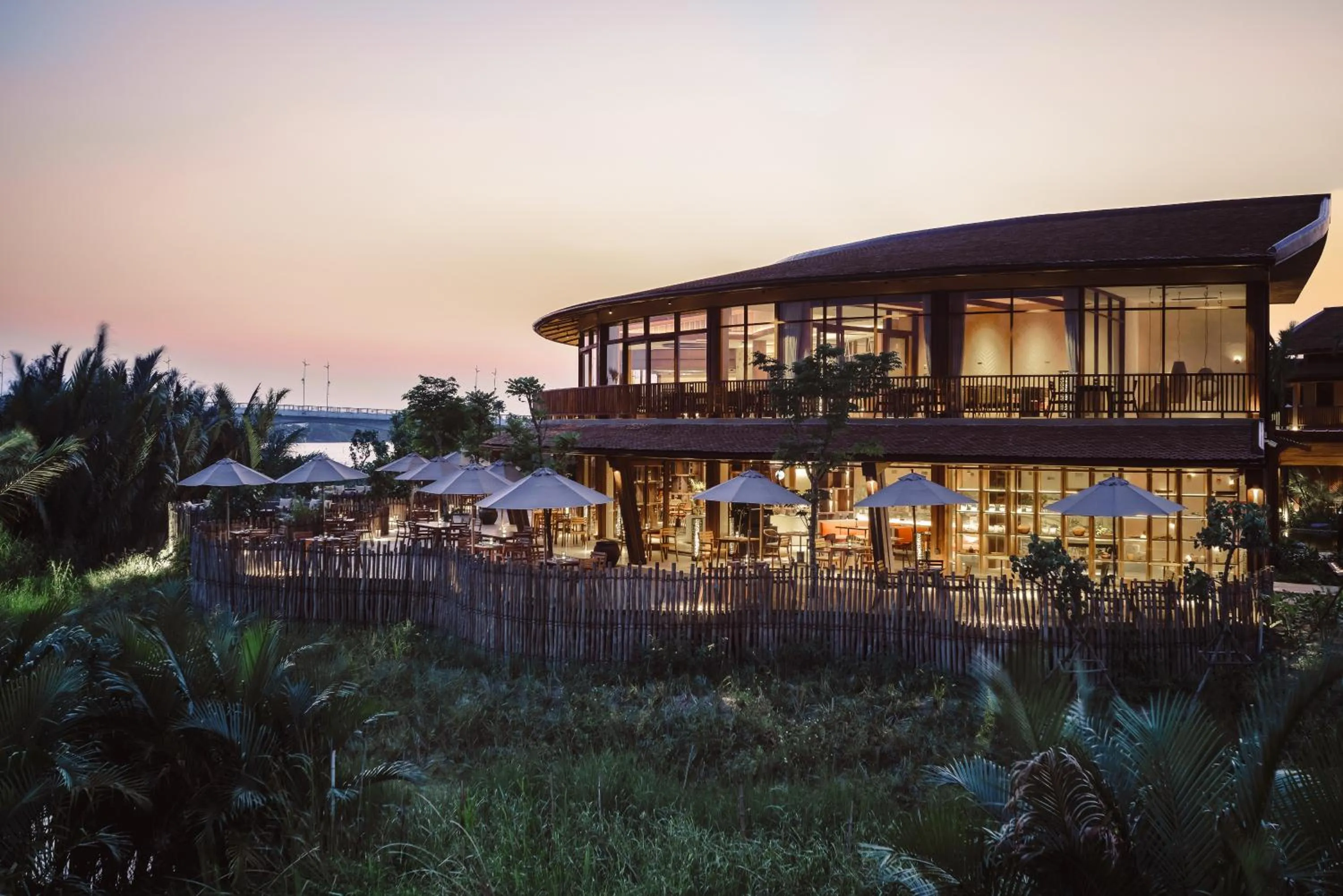 Restaurant/places to eat in Namia River Retreat - Wellness Inclusive Resort