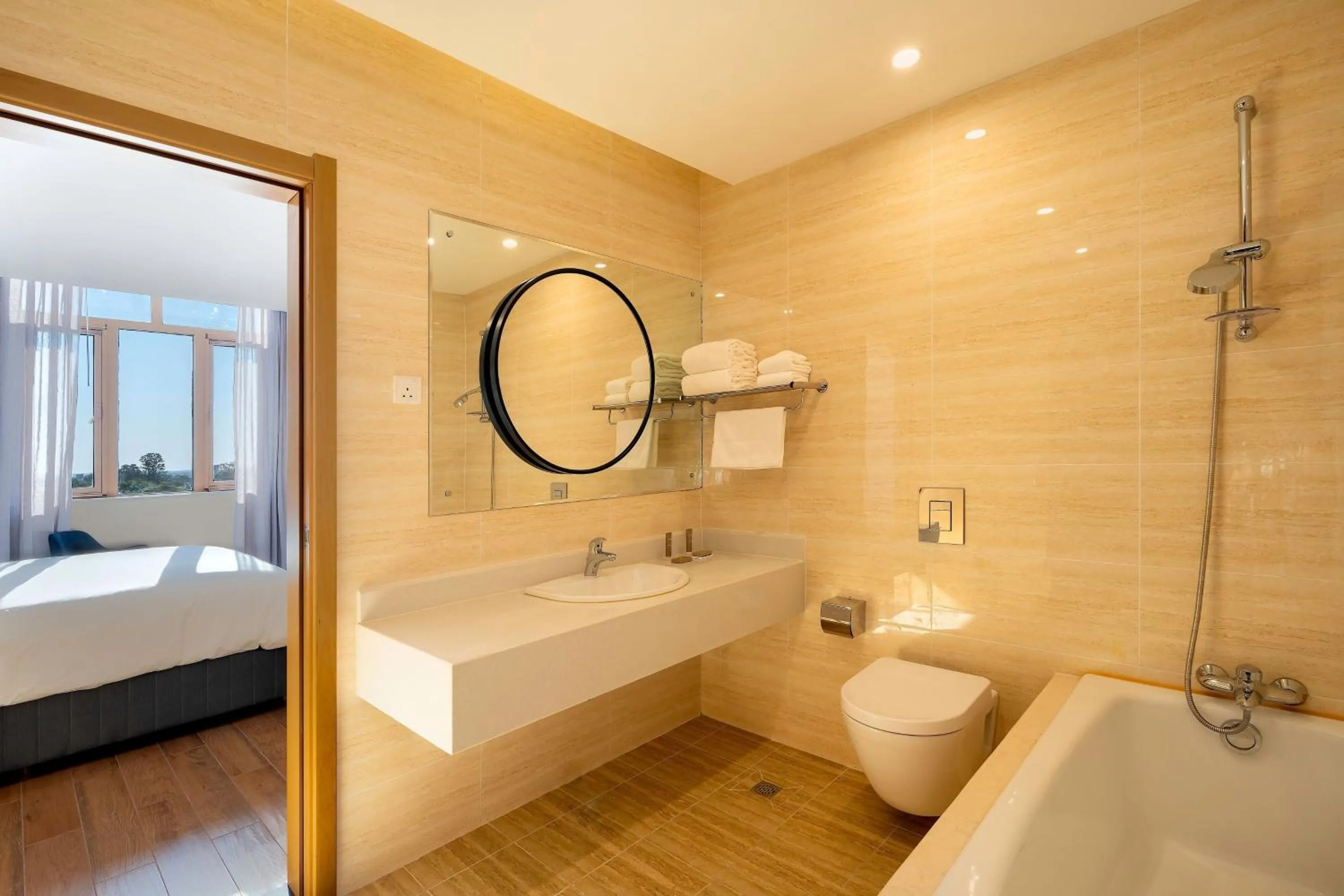 Bathroom, Bed in Protea Hotel by Marriott Lusaka International Airport