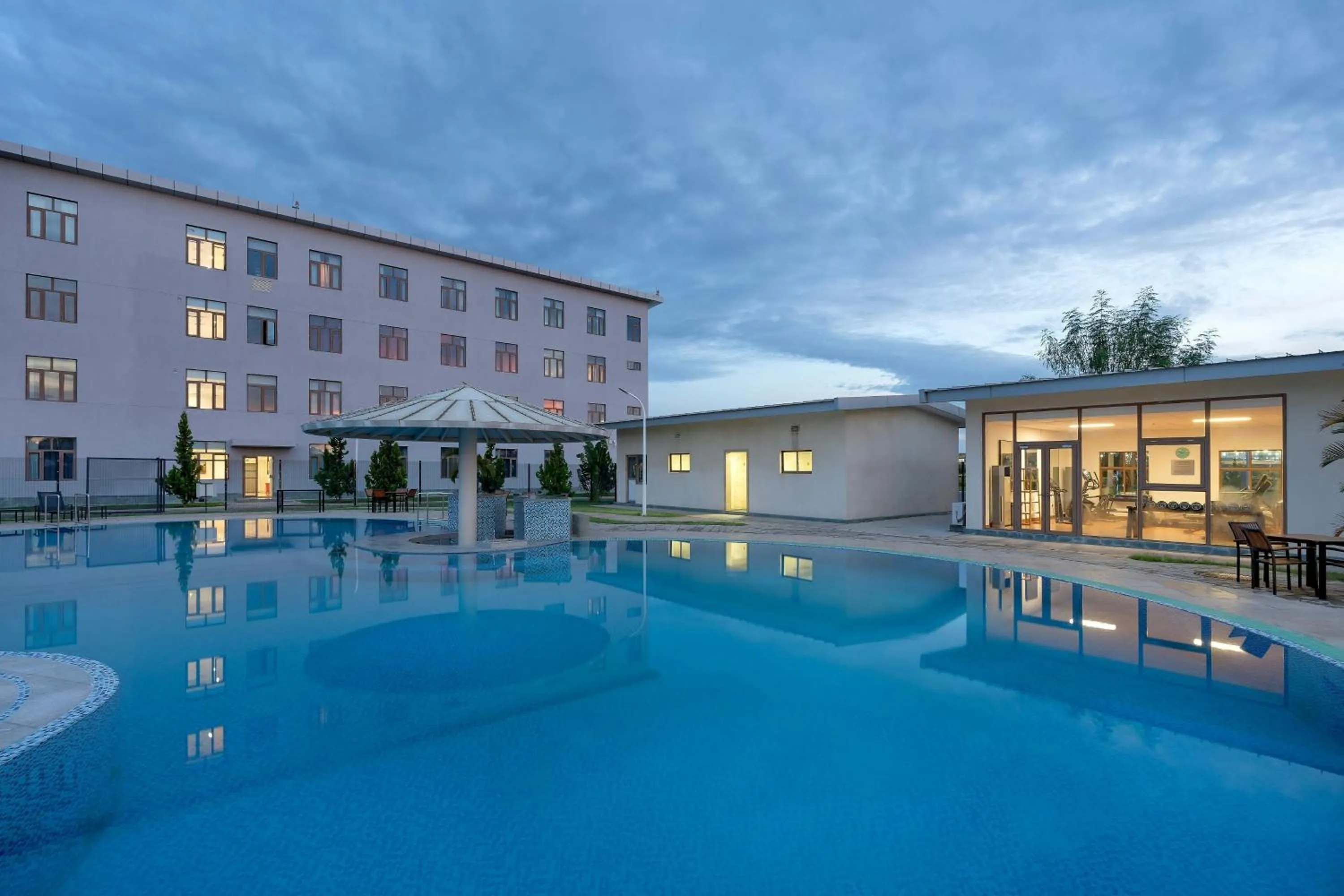 Swimming pool in Protea Hotel by Marriott Lusaka International Airport