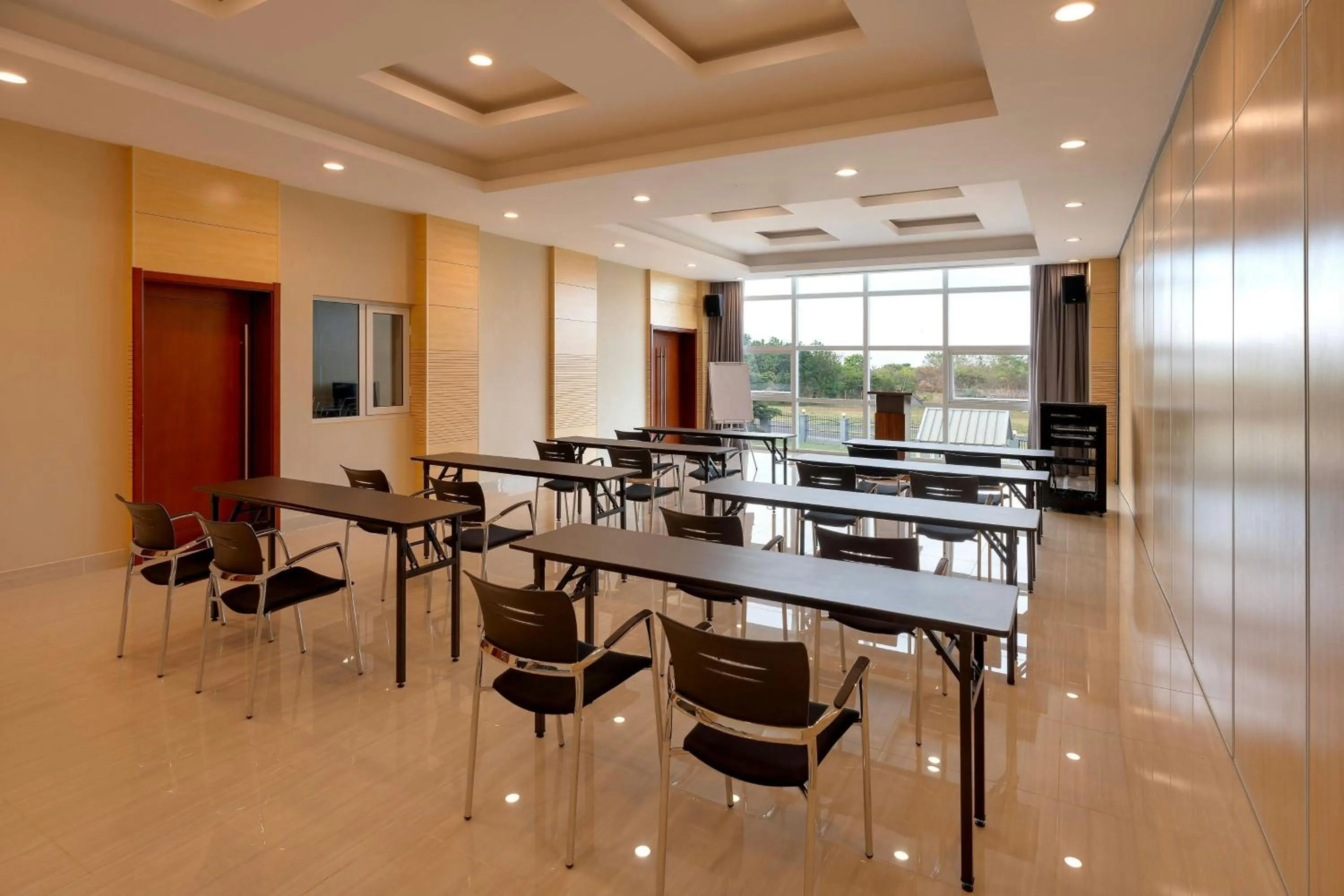 Meeting/conference room in Protea Hotel by Marriott Lusaka International Airport